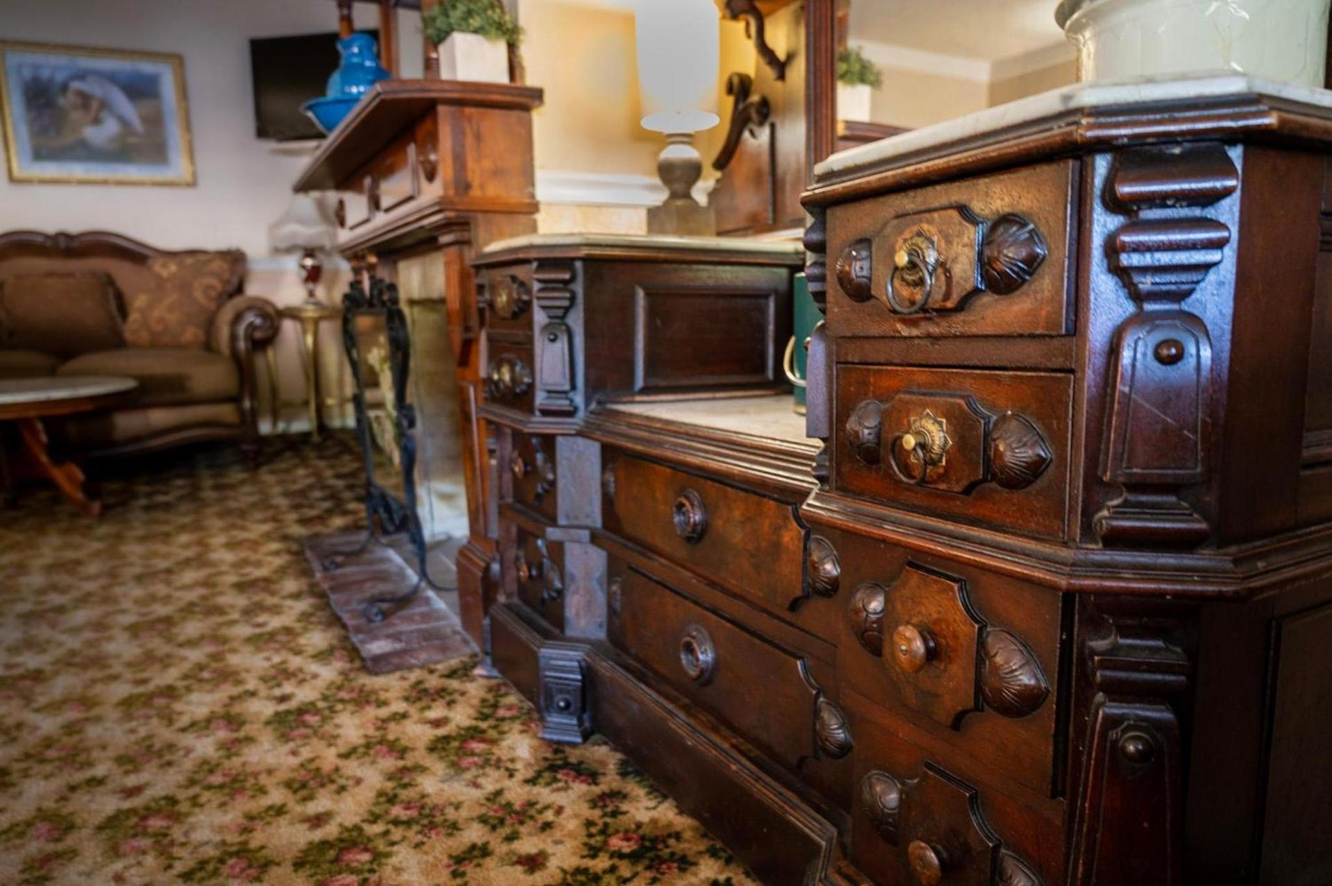 Gunn House Hotel photo 69