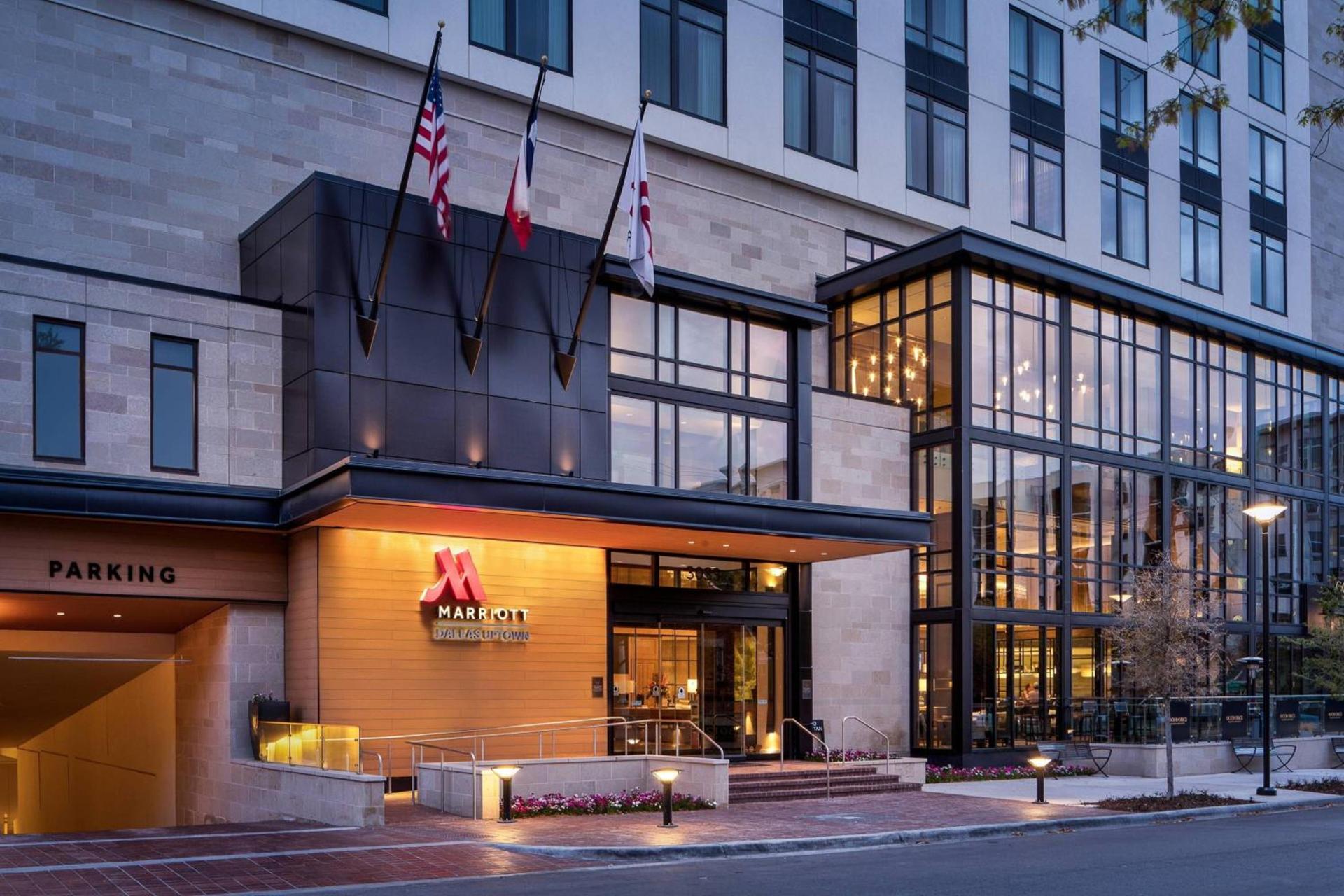 Marriott Dallas Uptown photo 2