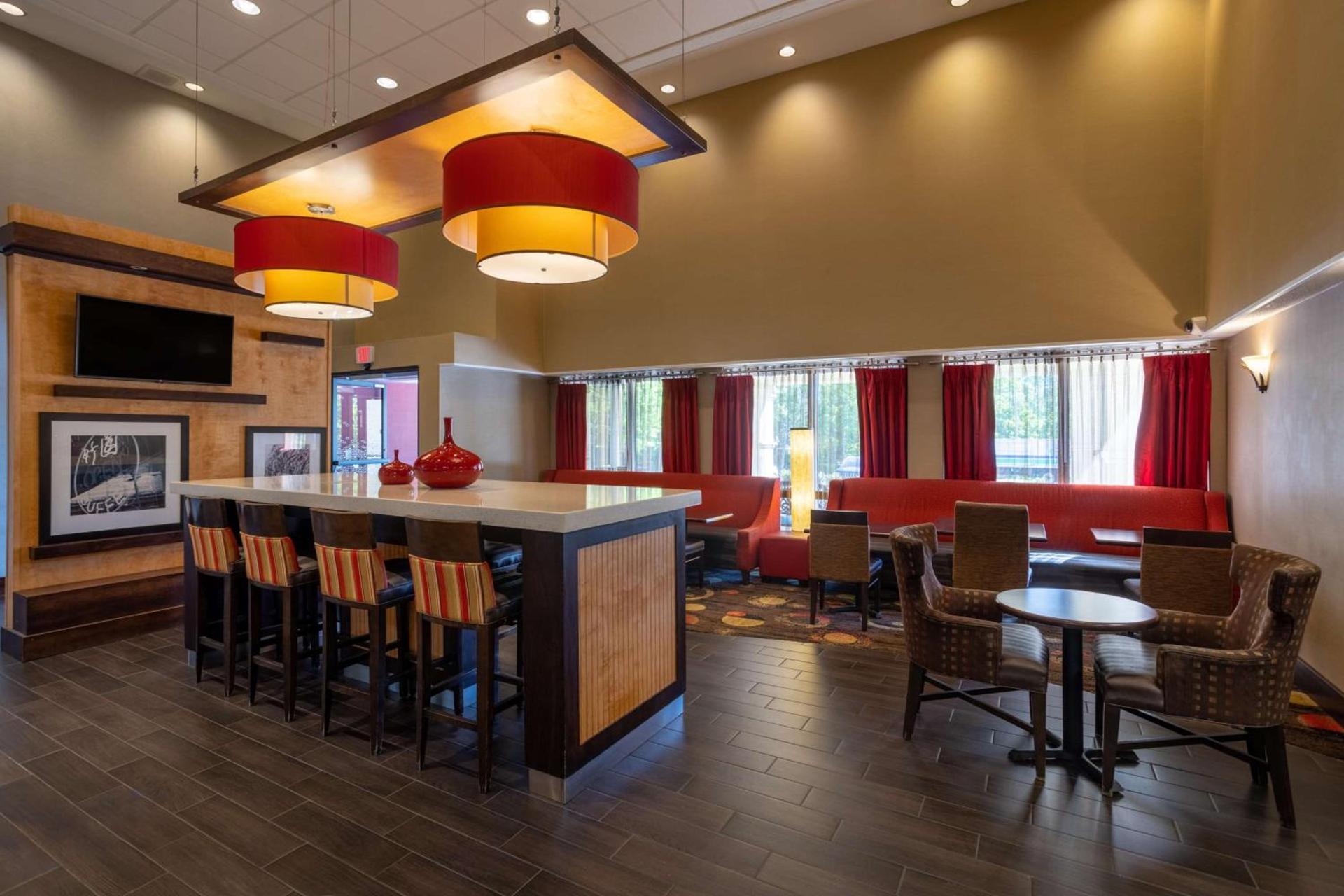 Hampton Inn By Hilton Chester South photo 6