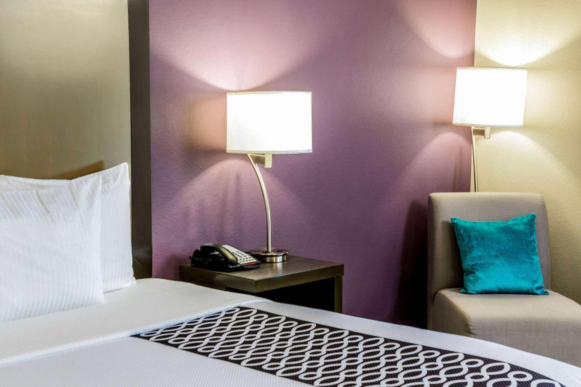 La Quinta by Wyndham Houston Cypress photo 20
