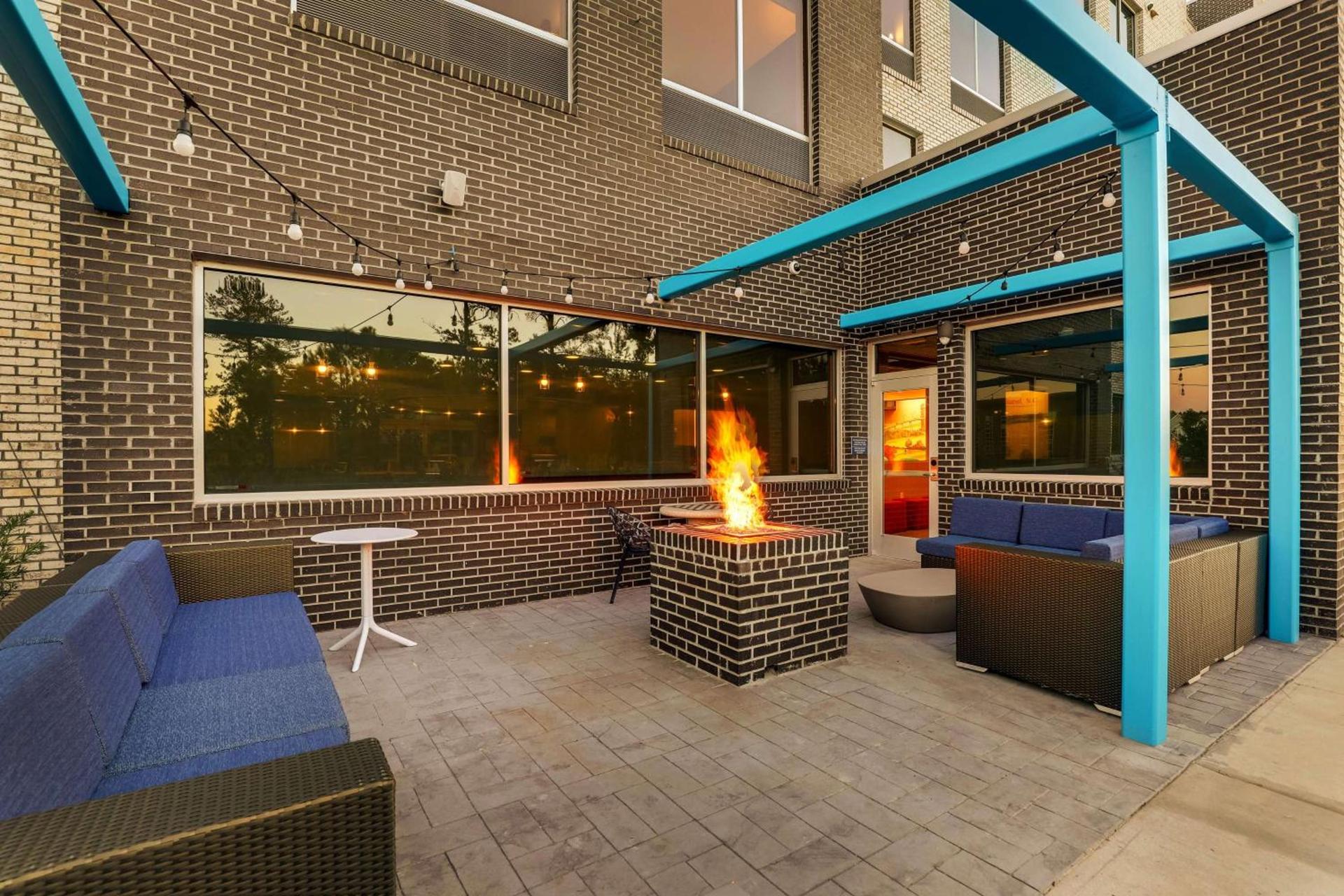 Tru By Hilton Leland Wilmington photo 5