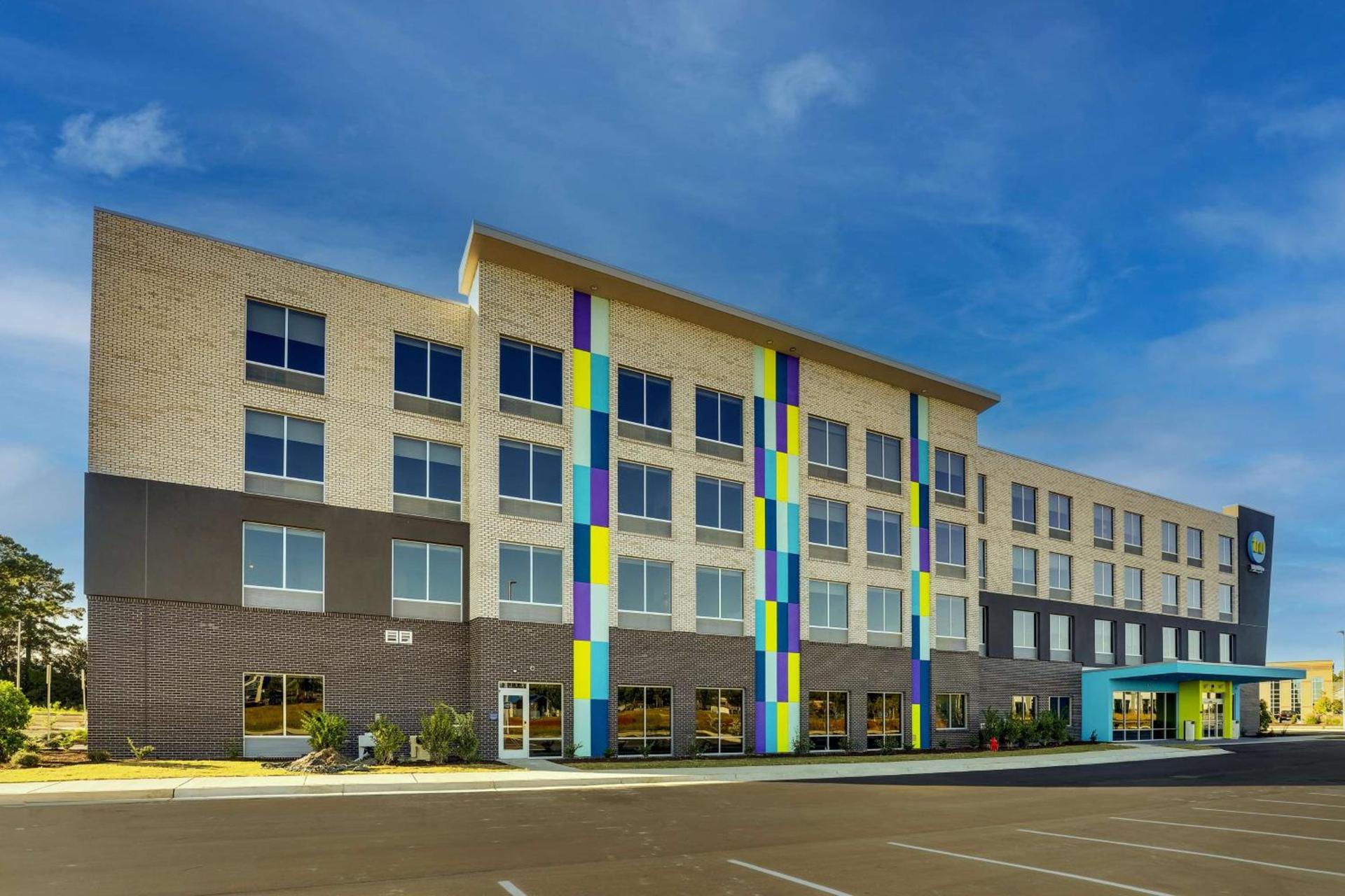 Tru By Hilton Leland Wilmington photo 8