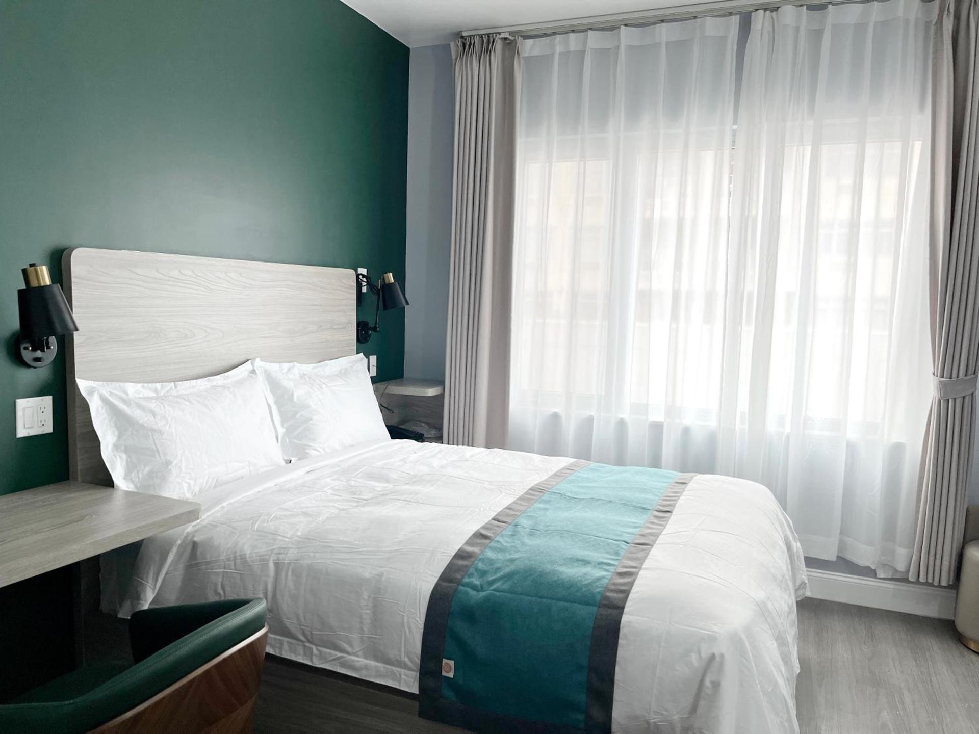 Starlight Hotel Near LGA Airport photo 33