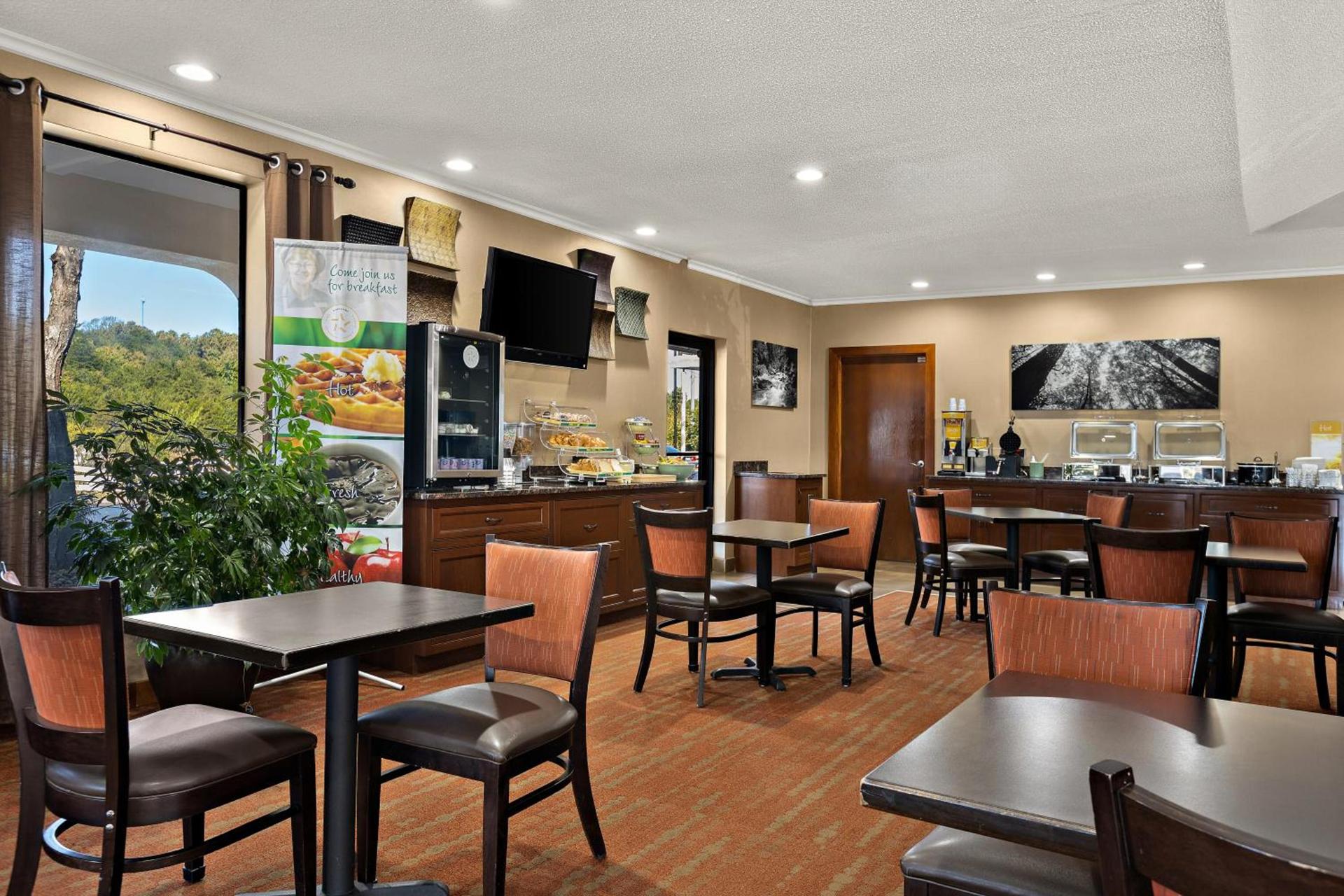 Quality Inn Dandridge photo 19