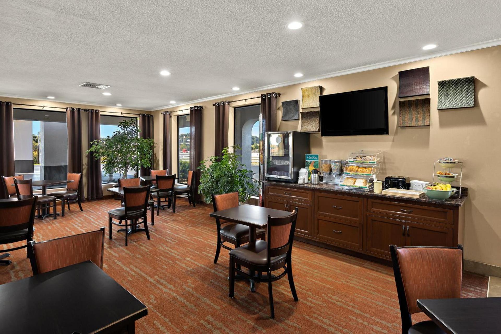 Quality Inn Dandridge photo 24