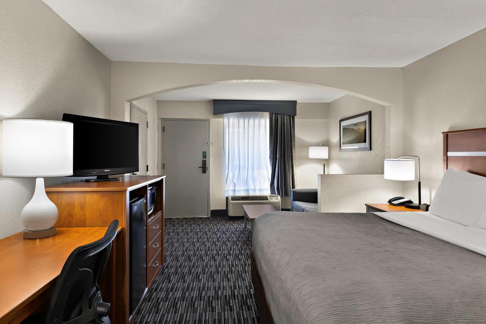 Quality Inn Dandridge photo 25