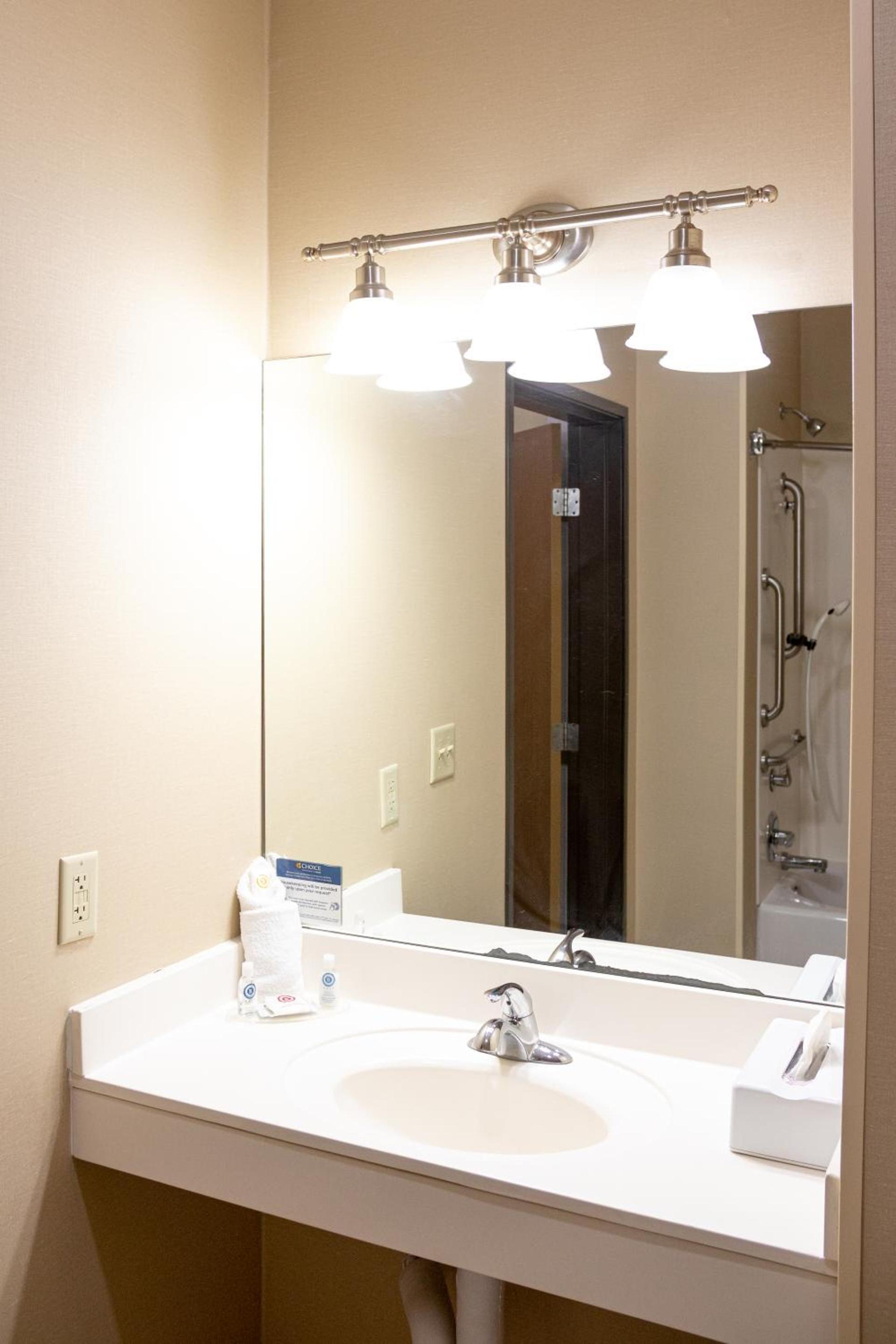 Comfort Inn Sioux City South photo 12