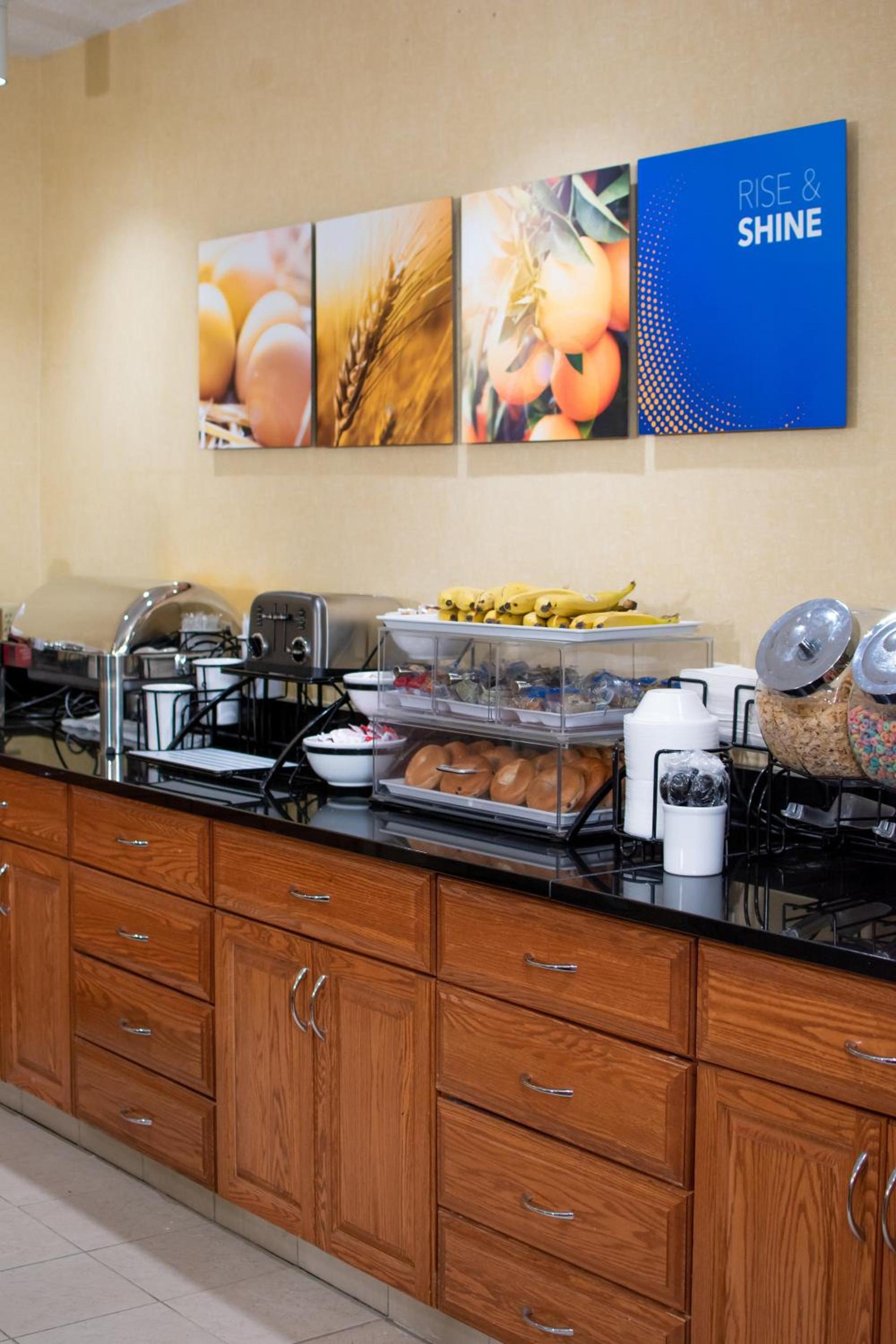 Comfort Inn Sioux City South photo 32