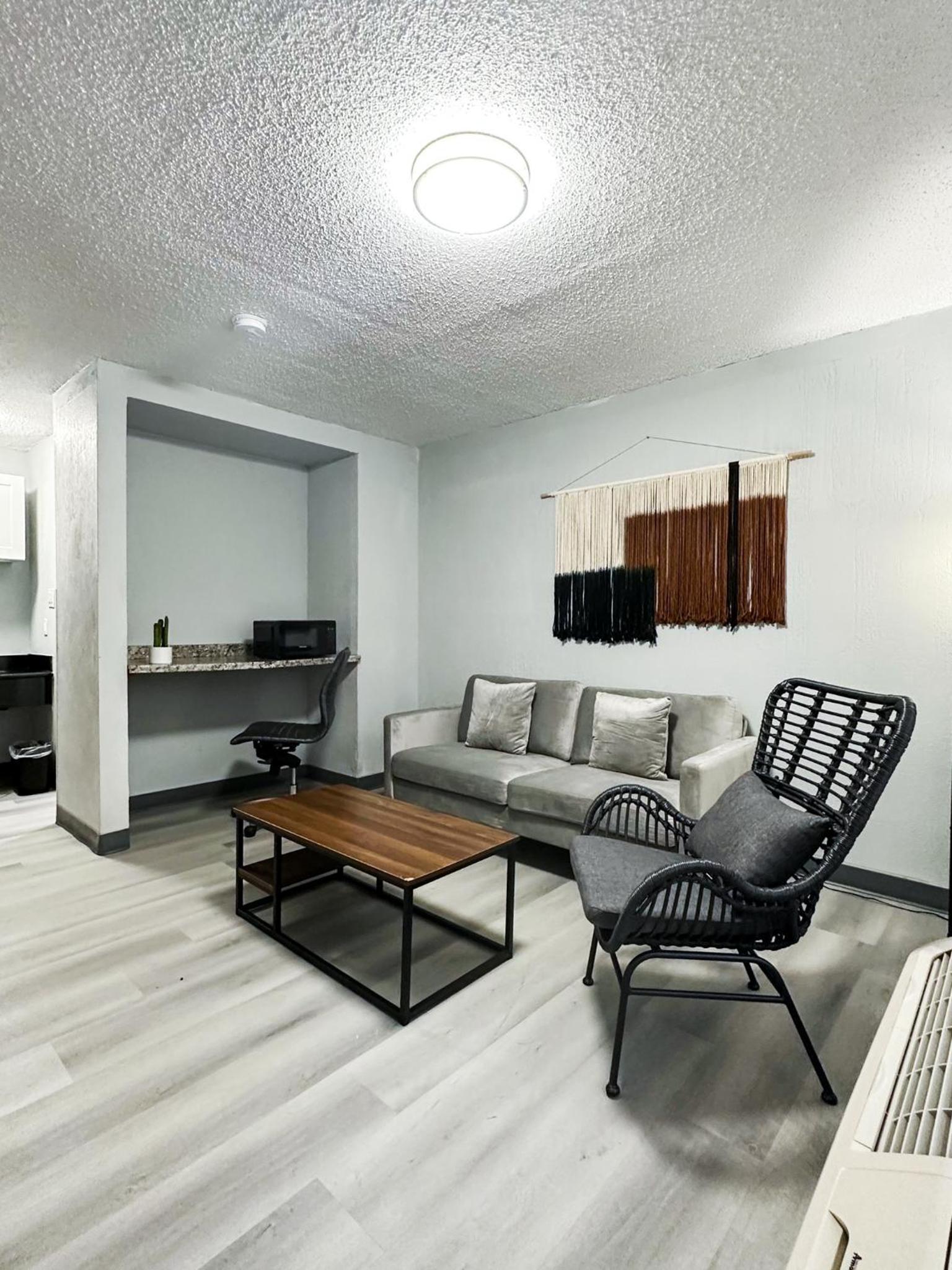 GreenTree Hotel & Extended Stay I-10 FWY Houston, Channelview, Baytown photo 30