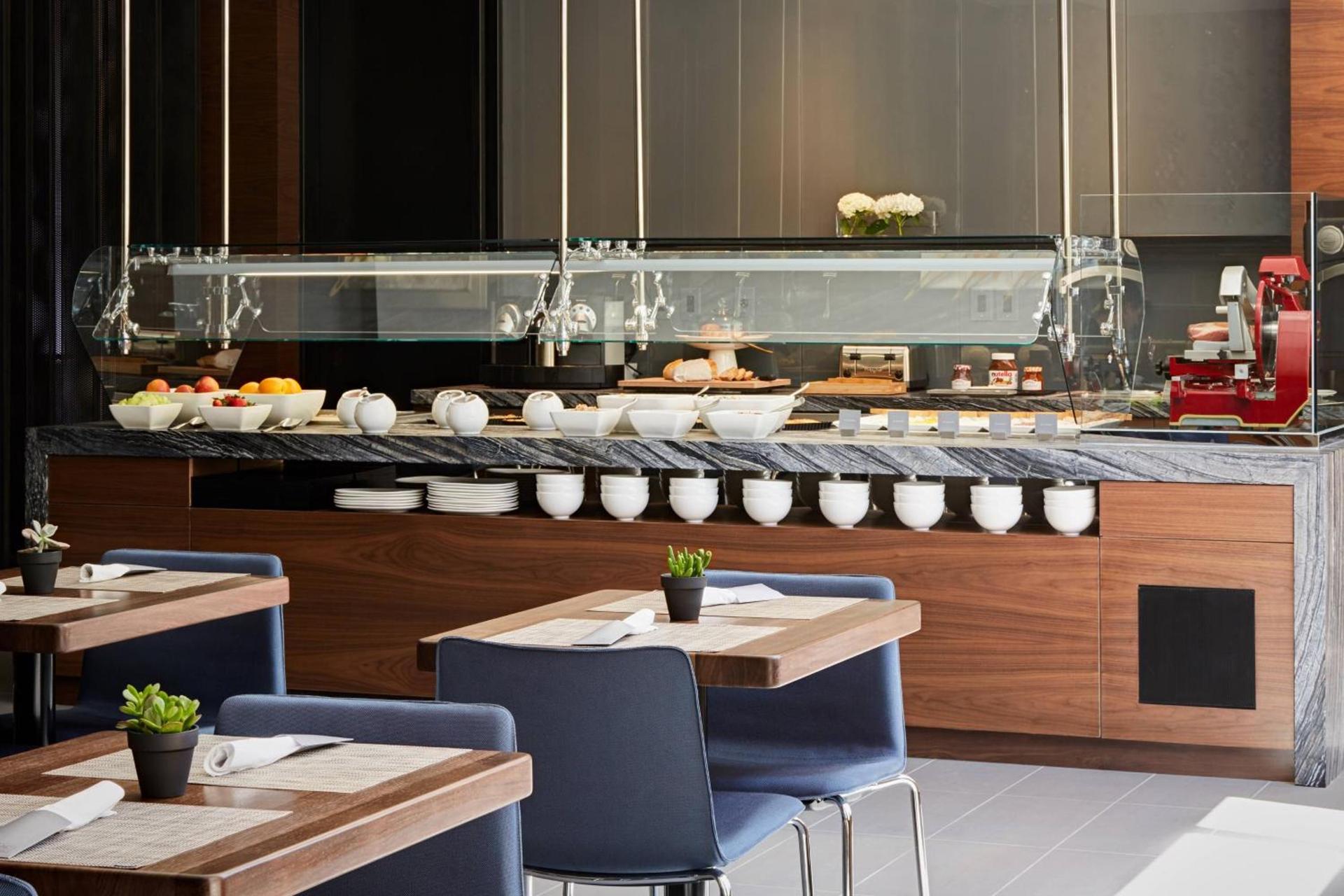 AC Hotel by Marriott Phoenix Tempe/Downtown photo 17