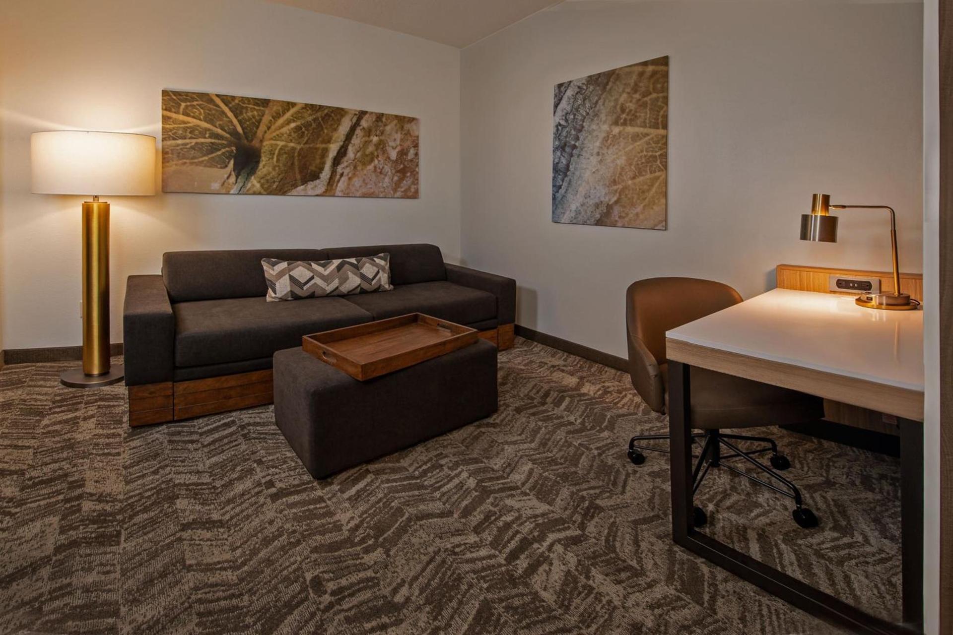 SpringHill Suites Hagerstown photo 11