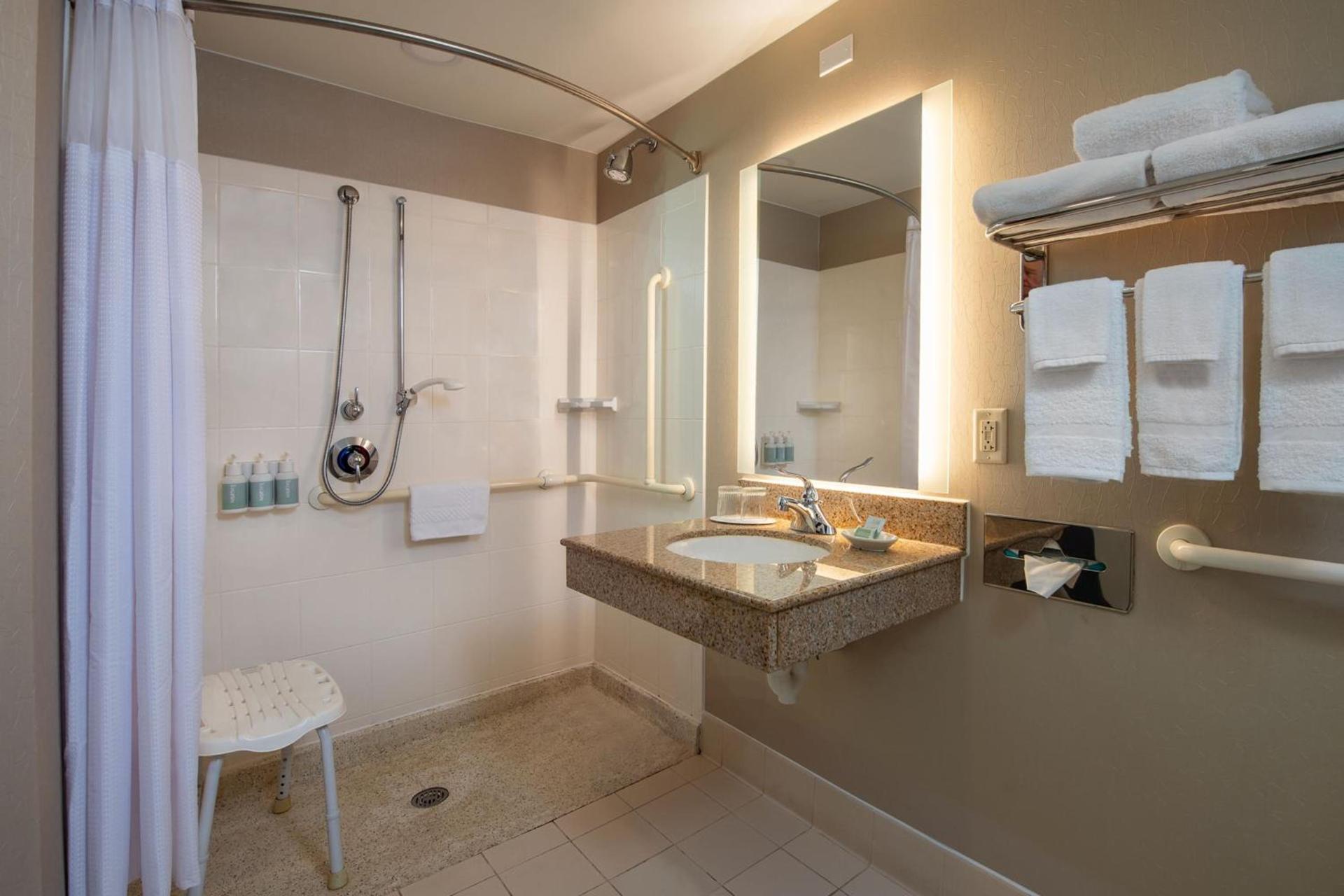 SpringHill Suites Hagerstown photo 17