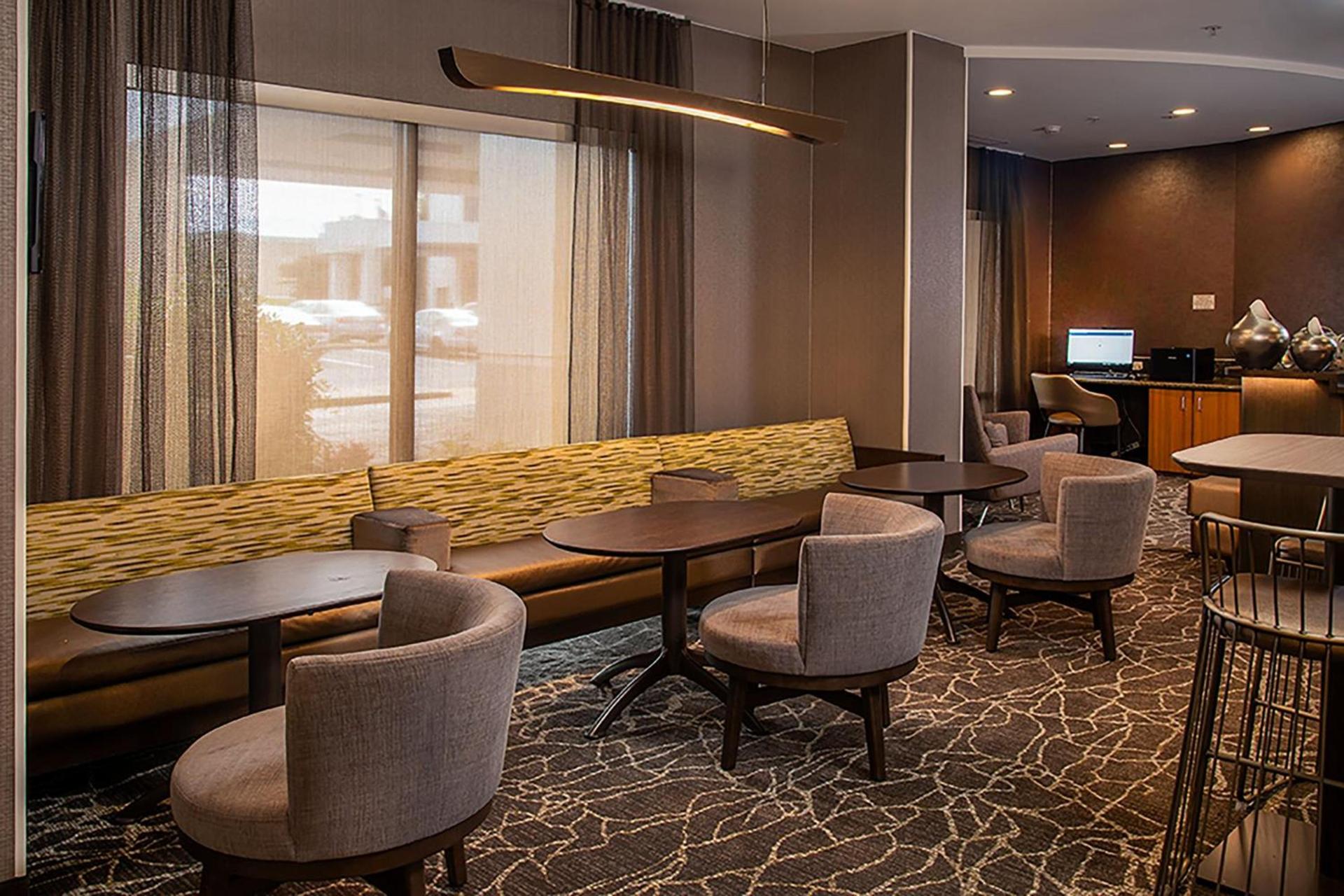 SpringHill Suites Hagerstown photo 25
