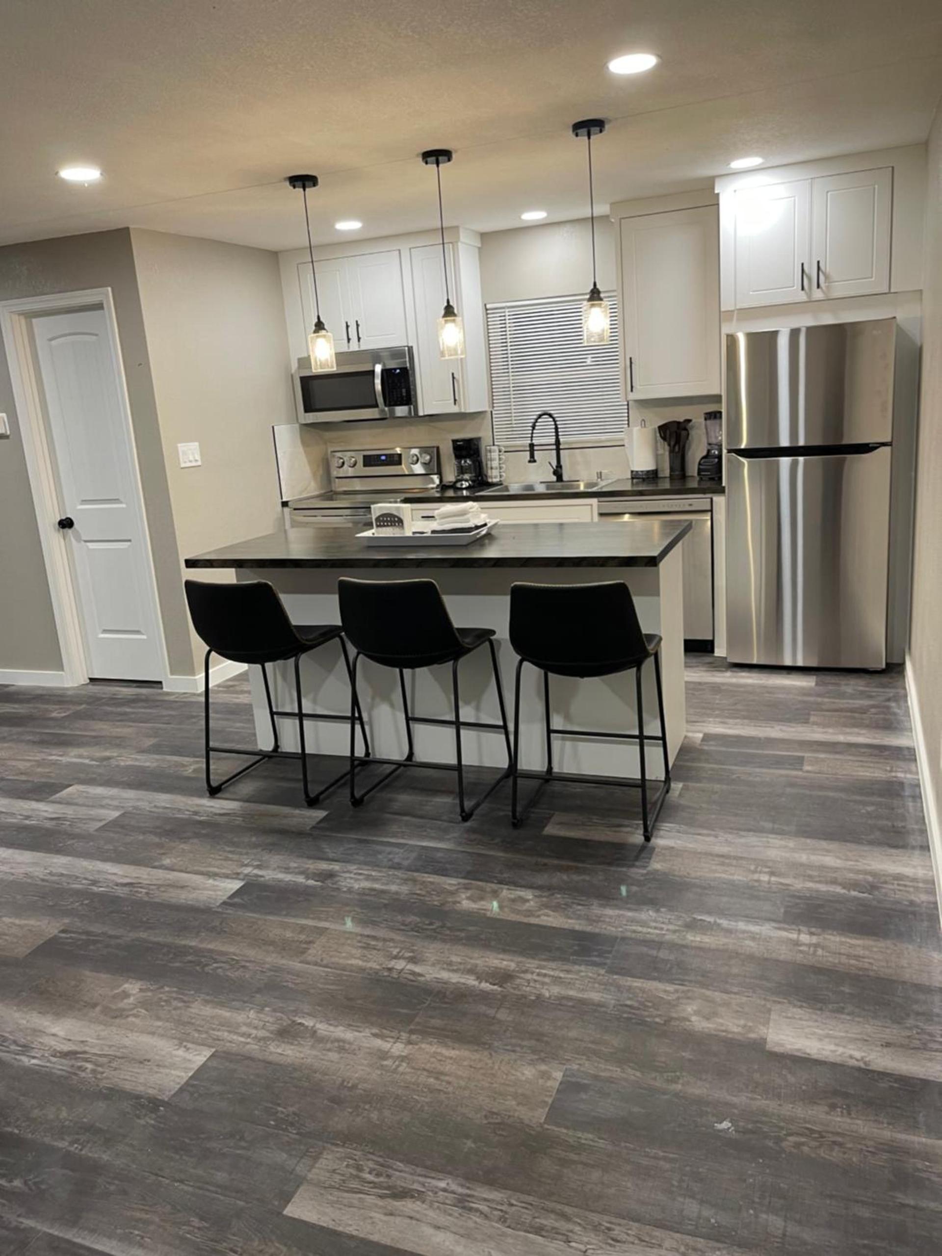 Apt 2- High Plains Lodge at Nomad Landing photo 8