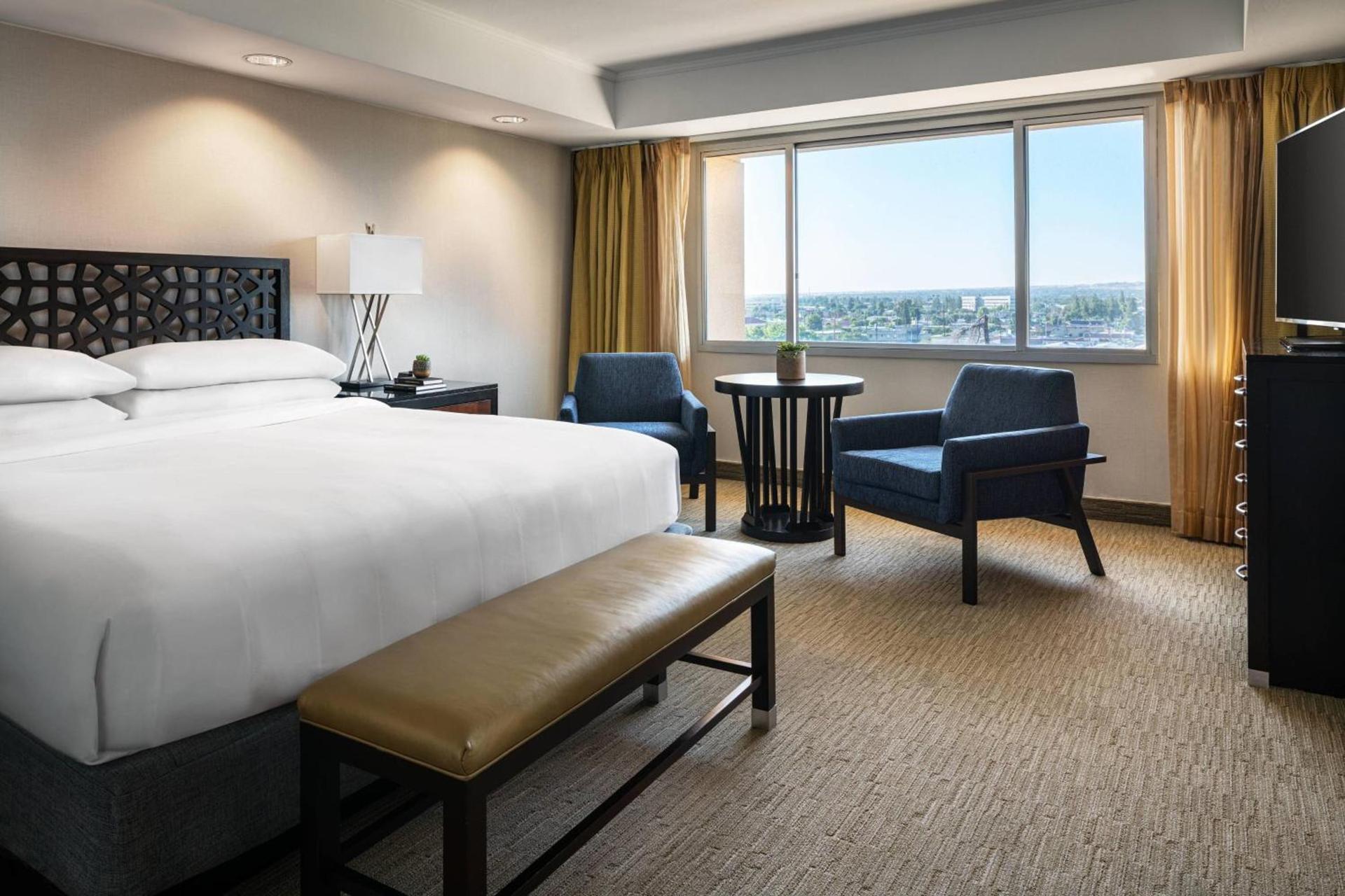 Bakersfield Marriott at the Convention Center photo 24
