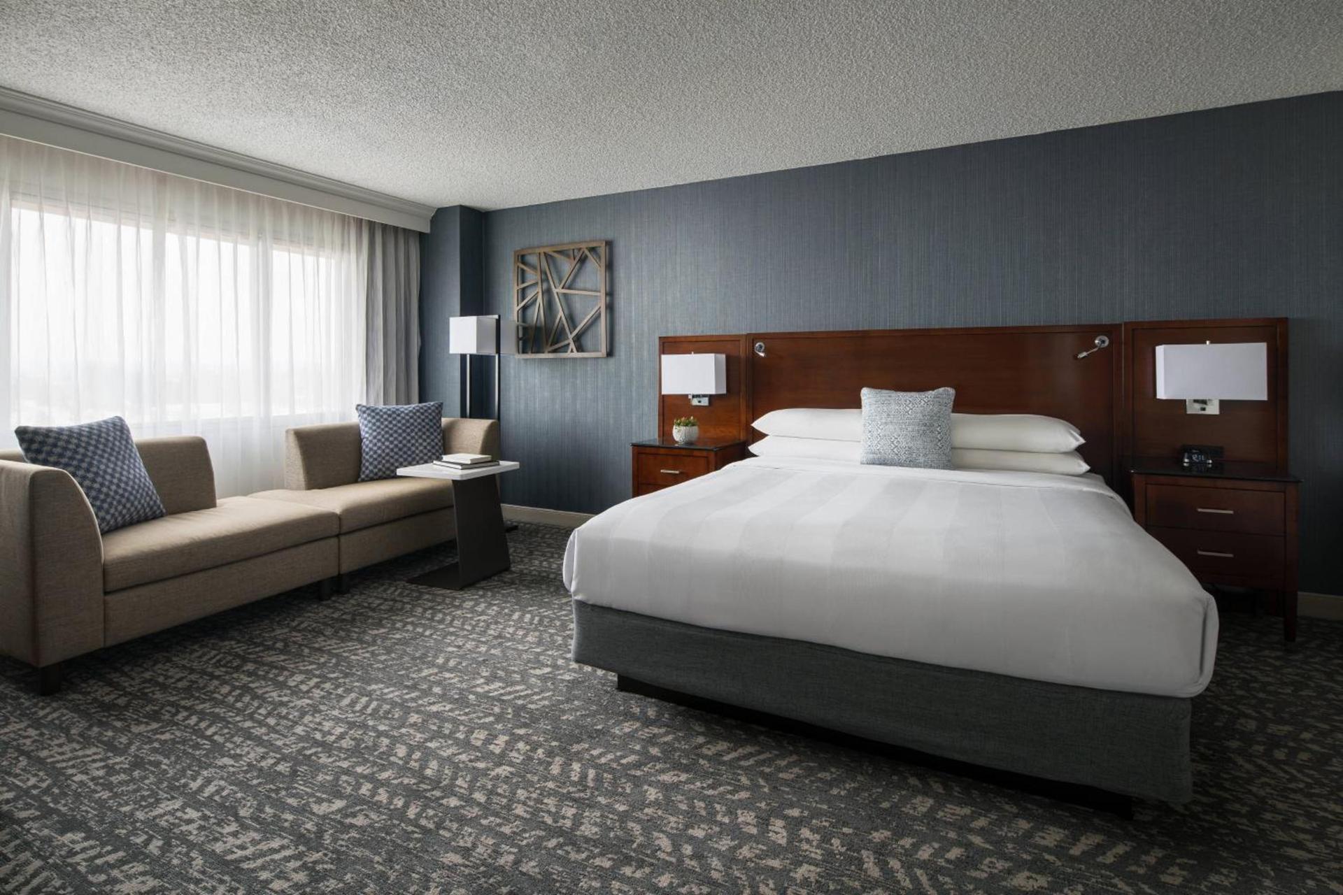 Bakersfield Marriott at the Convention Center photo 21