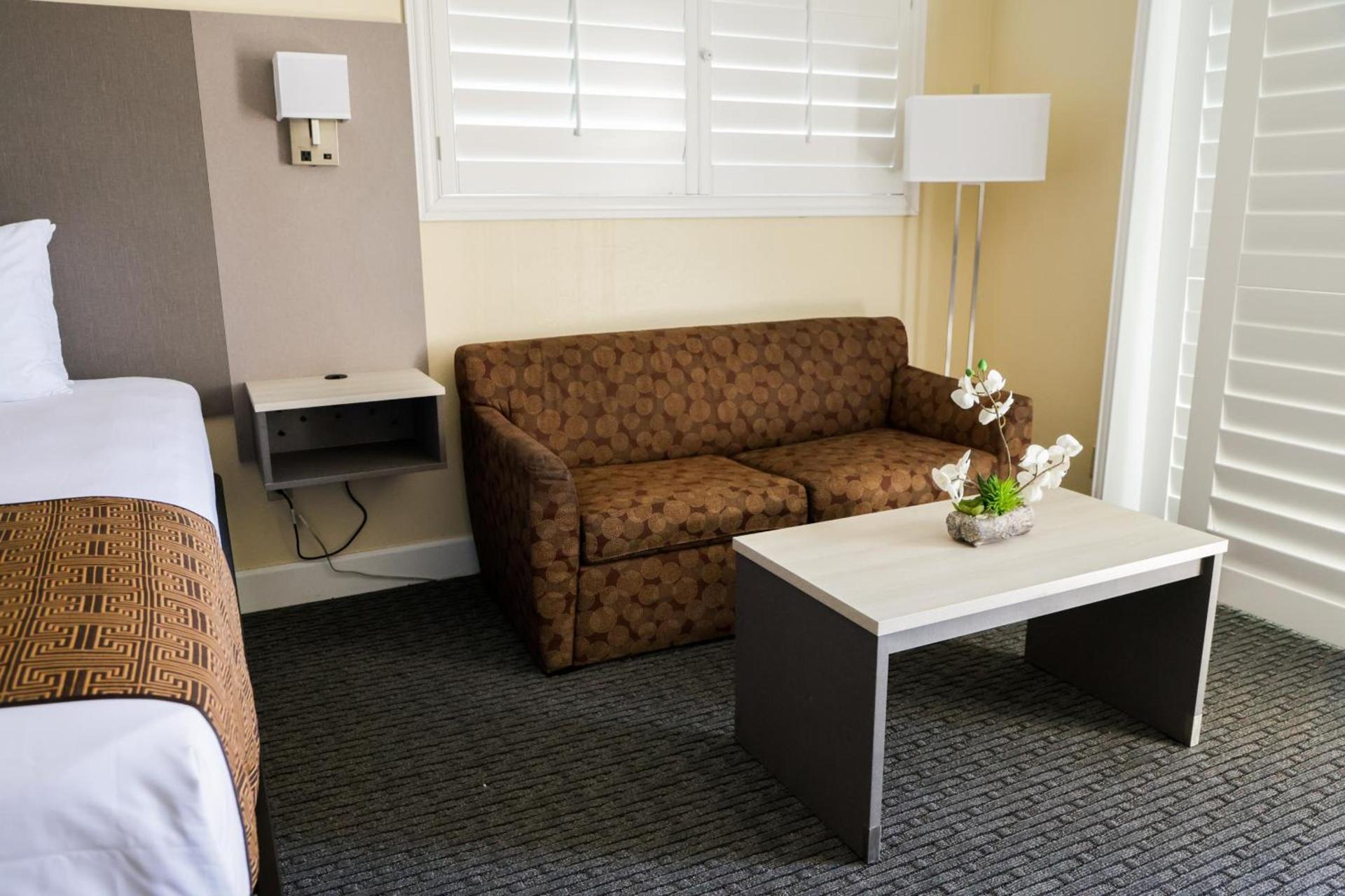 Silver Surf Motel photo 86