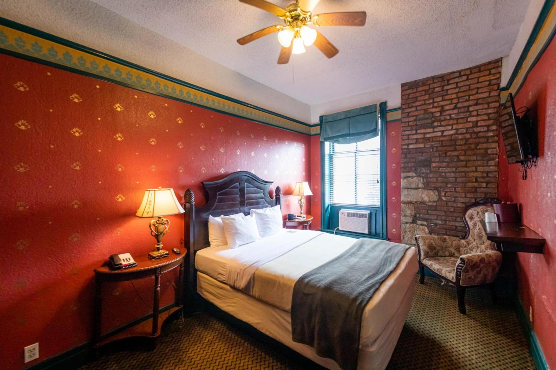 1886 Crescent Hotel and Spa photo 79