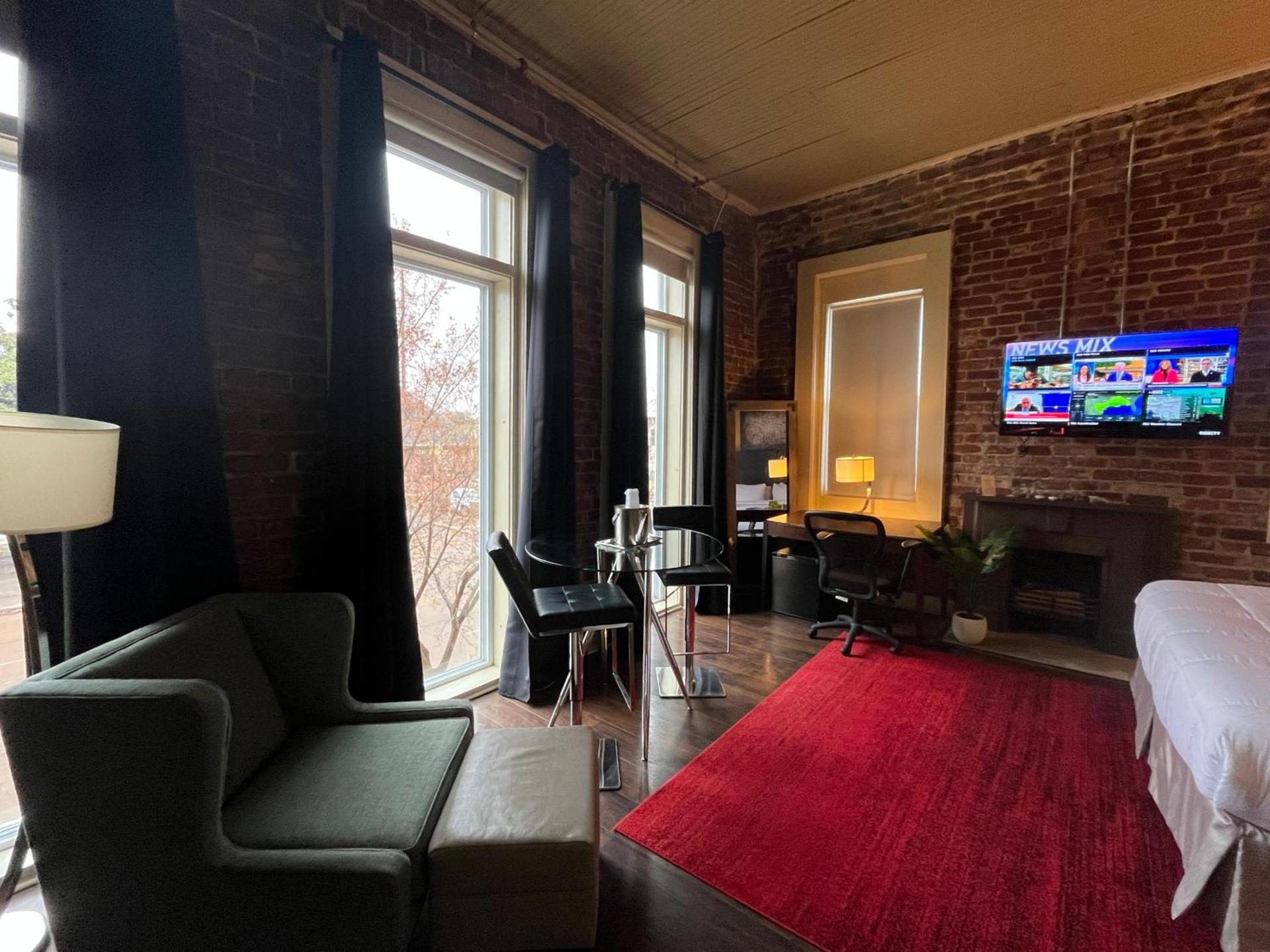 The Skylight Hotel photo 31