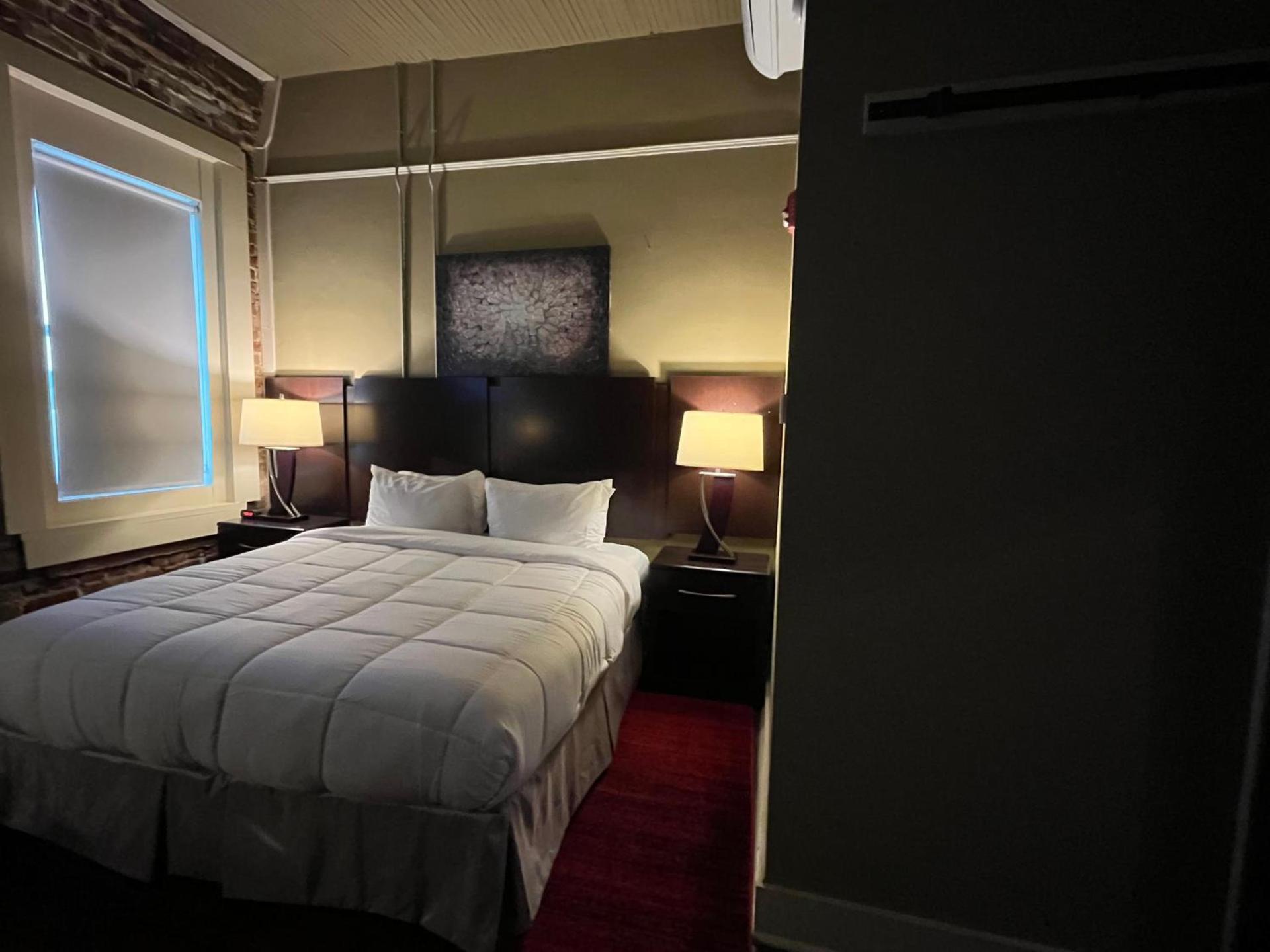 The Skylight Hotel photo 6