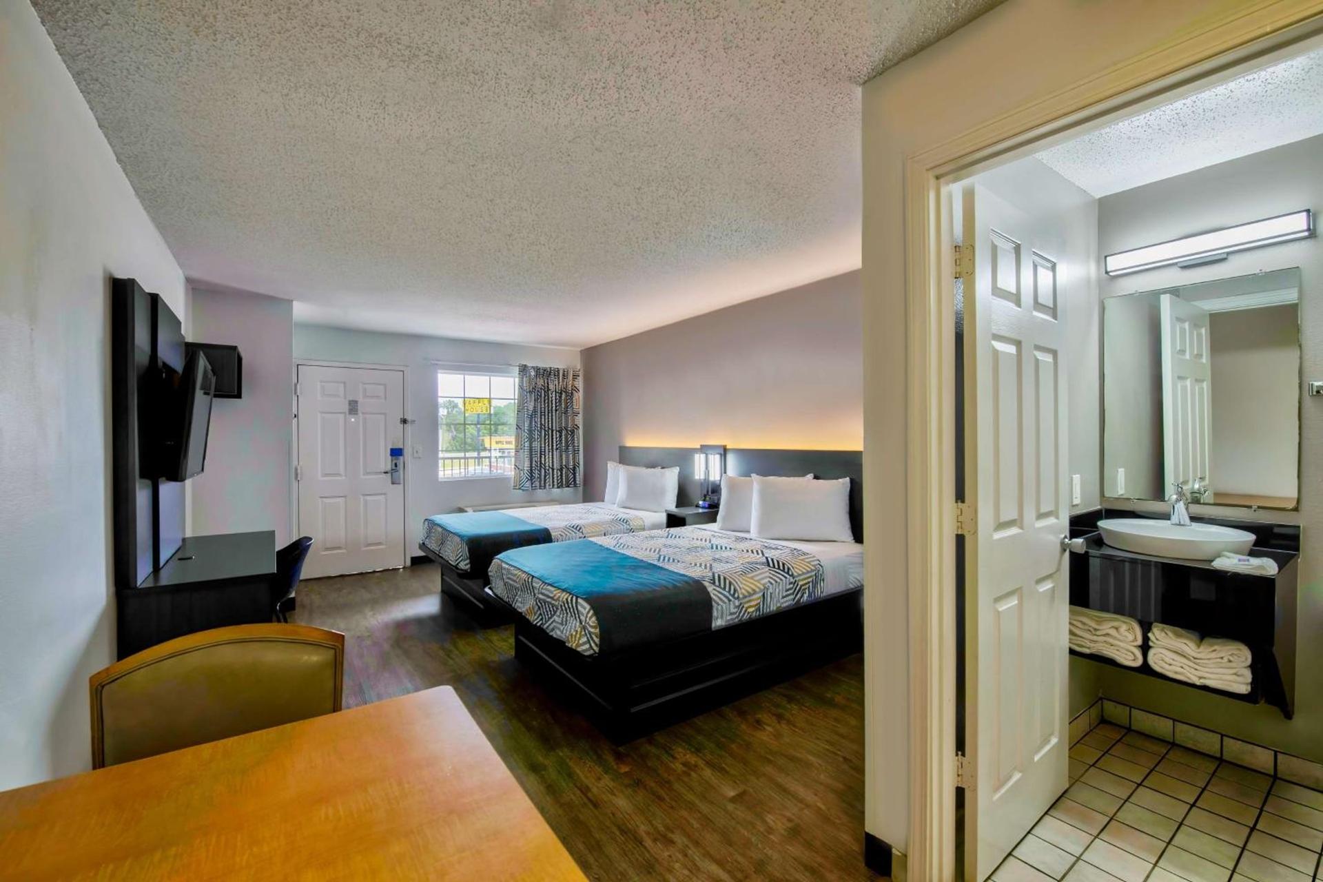 Studio 6 Extended Stay - Pascagoula, MS photo 10