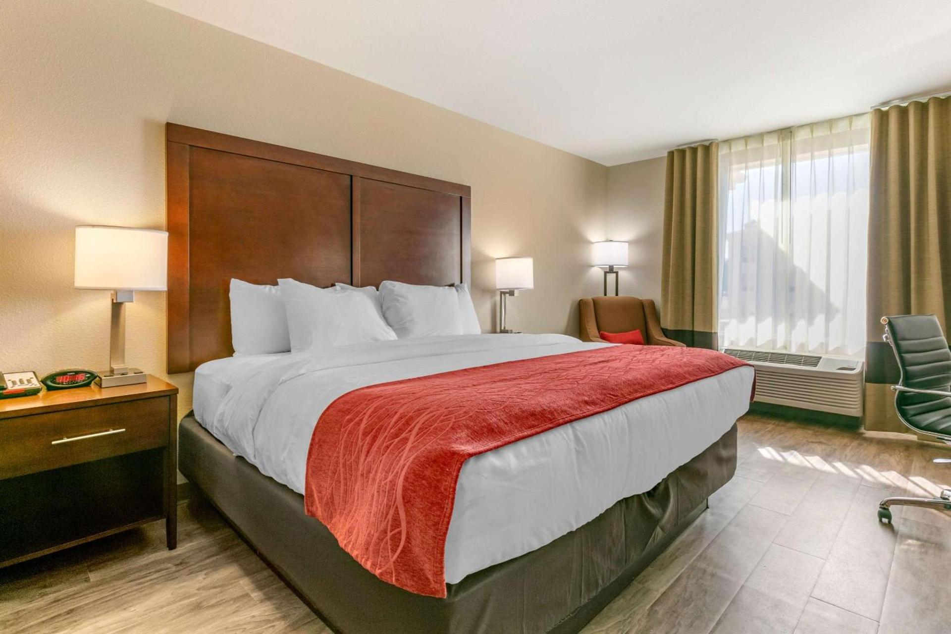 Comfort Inn & Suites Van Buren - Fort Smith photo 5