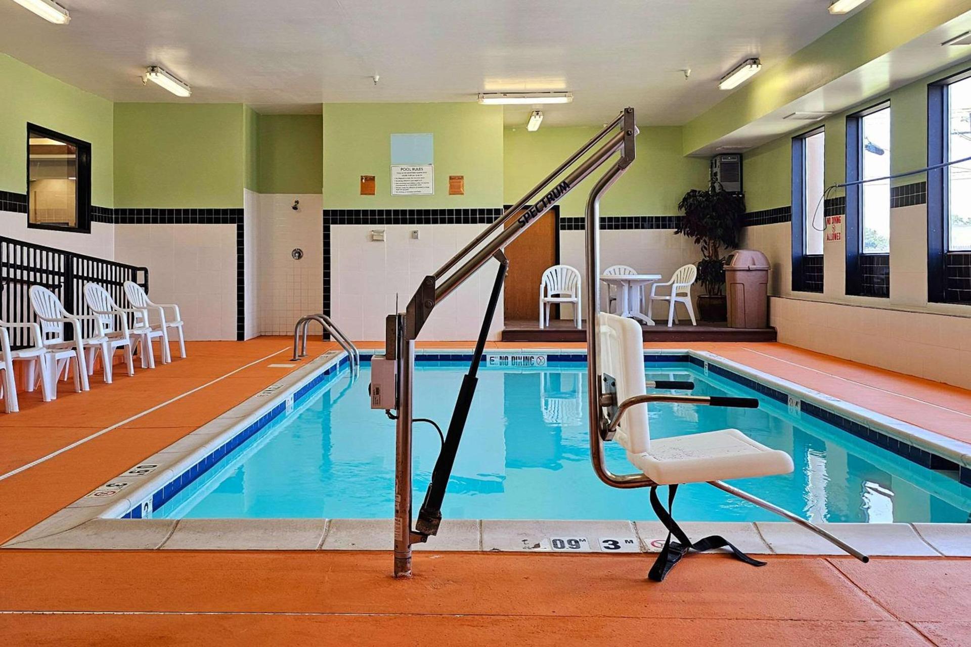 Quality Inn & Suites near St Louis and I-255 photo 12