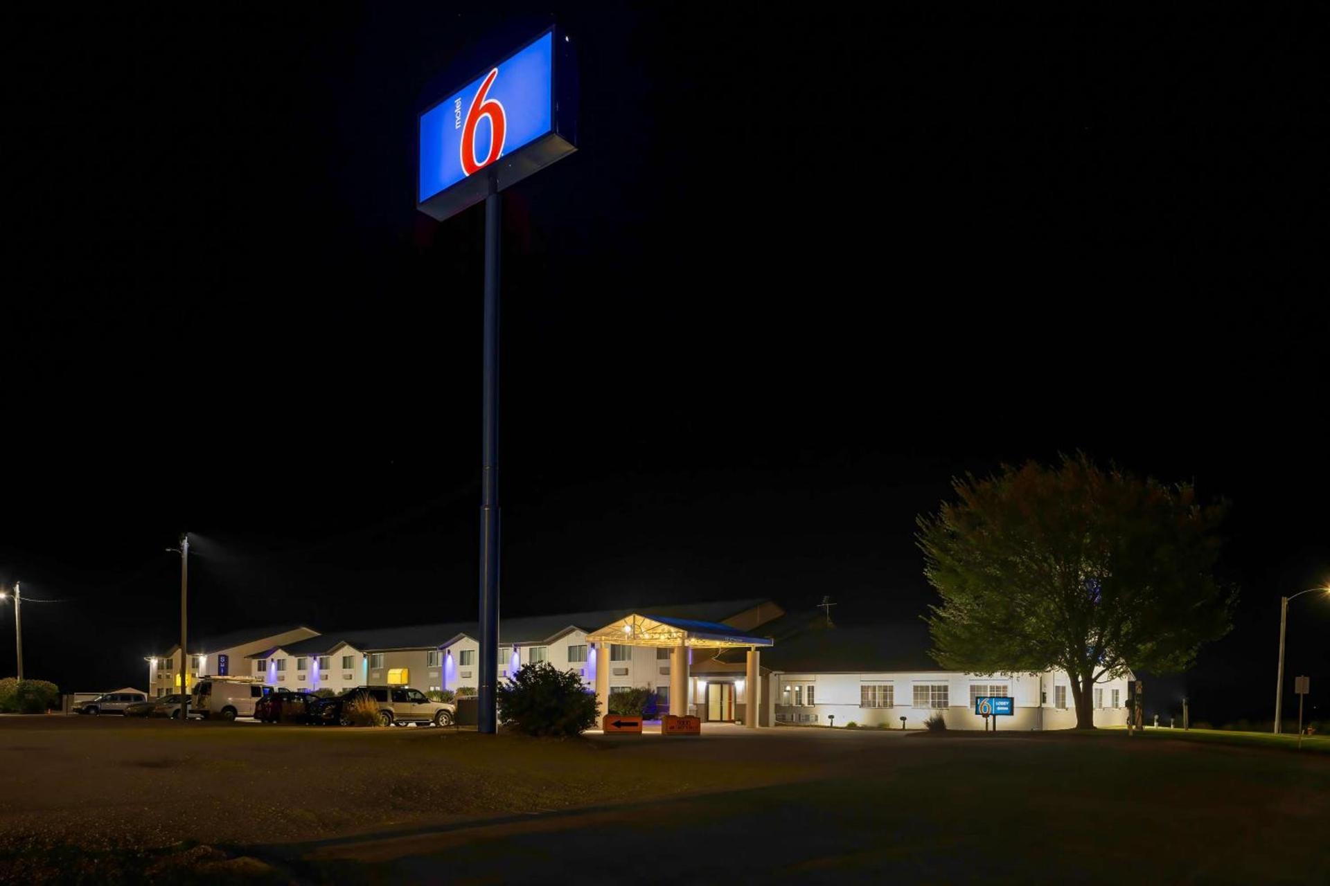 Motel 6 Stuart, IA photo 4