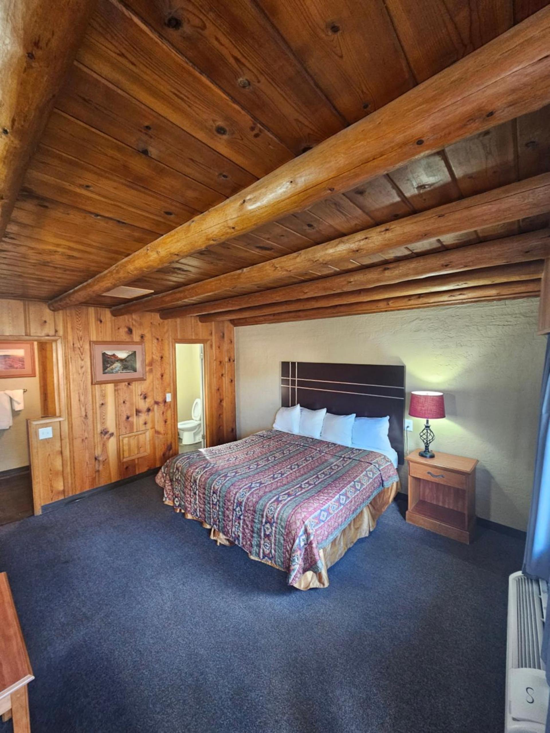 Redrock Country Inn photo 18