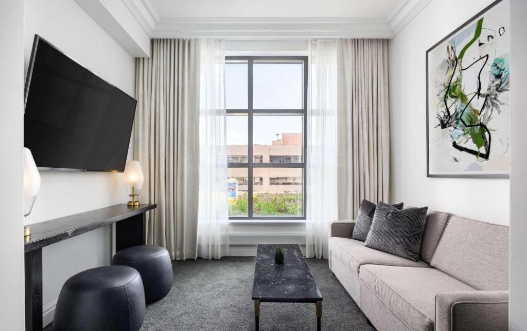 Daxton Hotel Birmingham, Curio Collection by Hilton photo 92