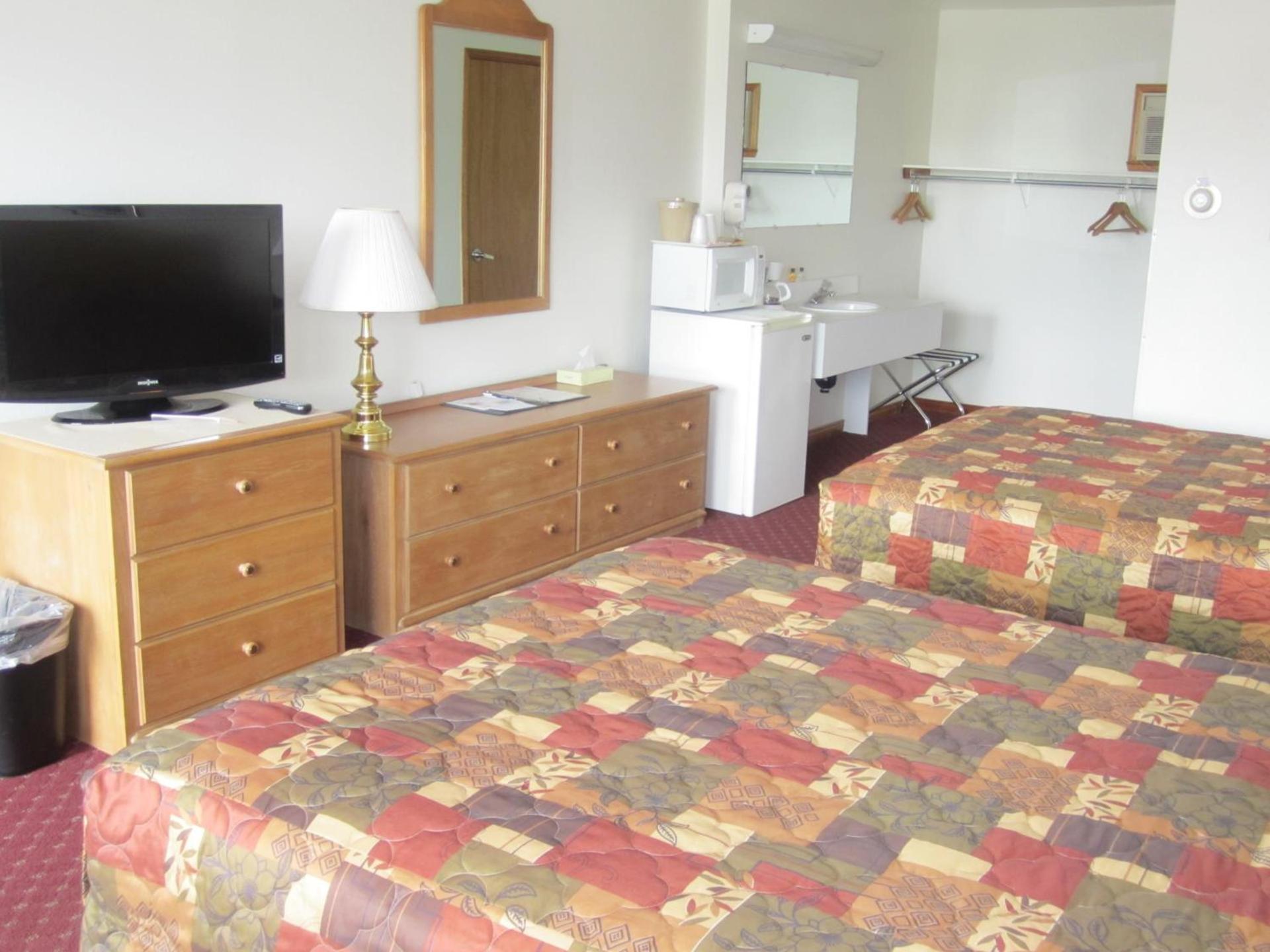 Bishops Country Inn Motel photo 6
