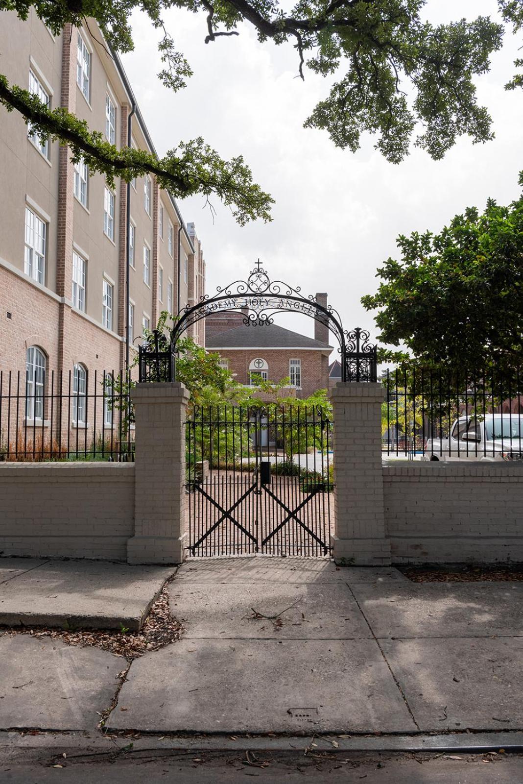 Bywater Suite Hotel photo 27