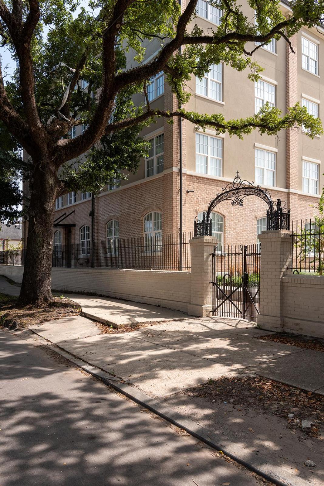 Bywater Suite Hotel photo 28