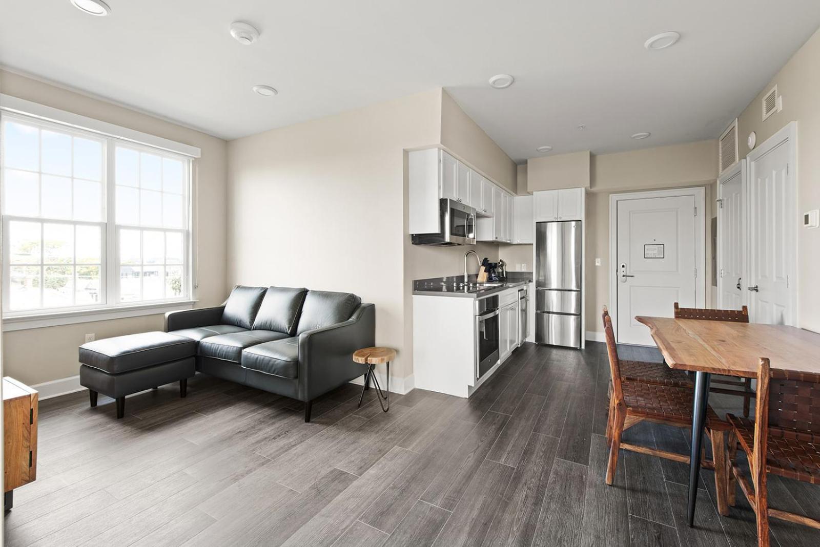 Bywater Suite Hotel photo 3
