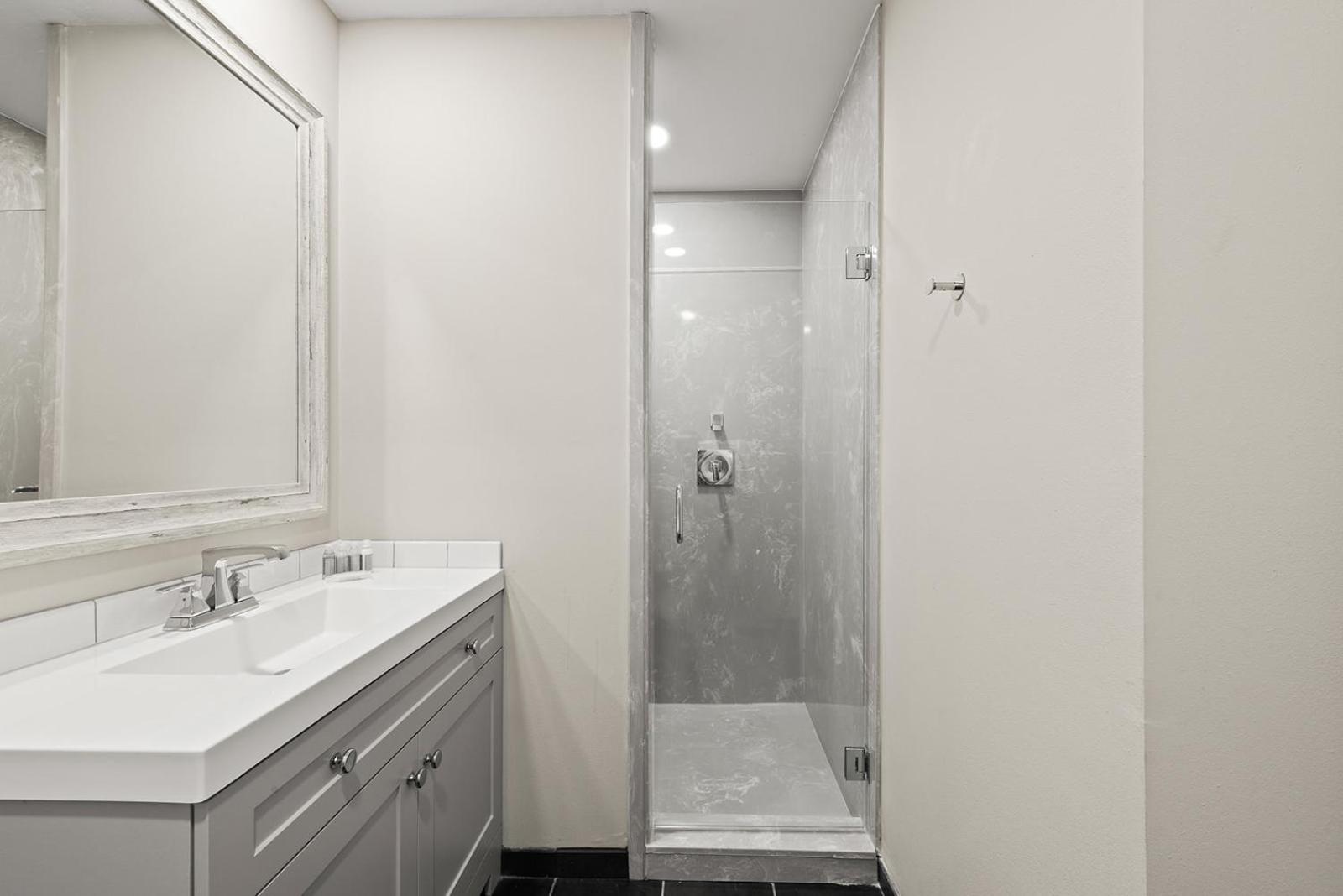 Bywater Suite Hotel photo 53