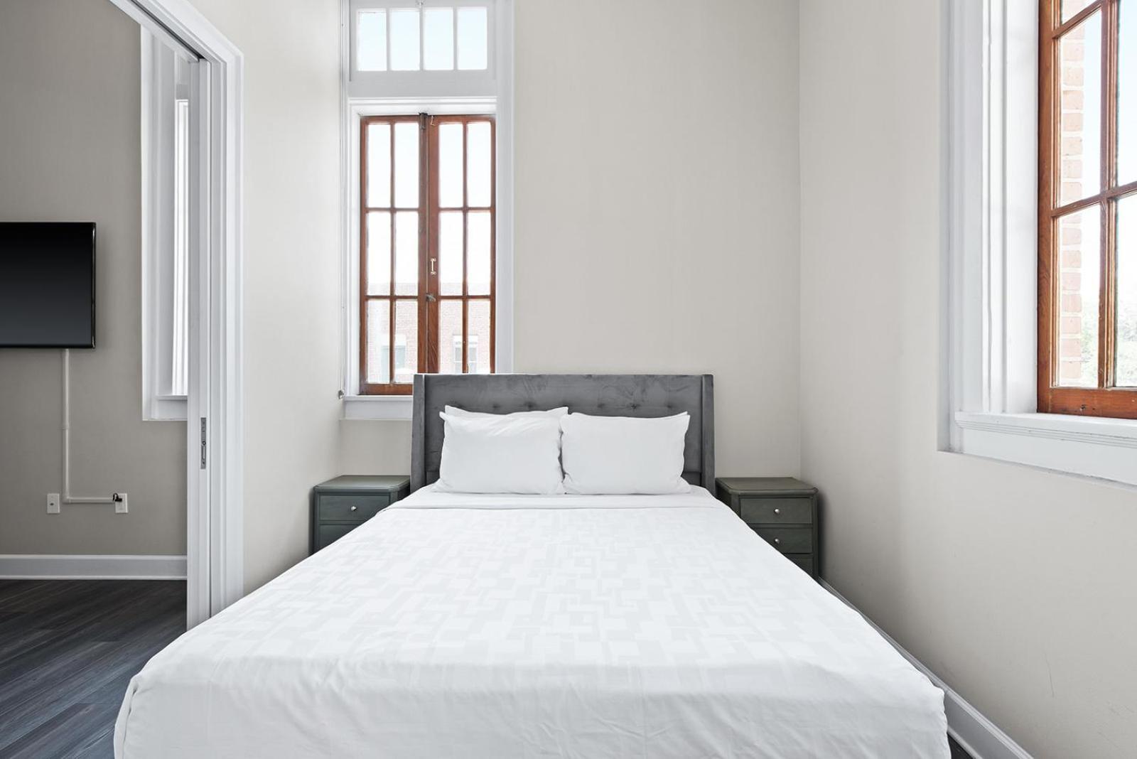 Bywater Suite Hotel photo 51