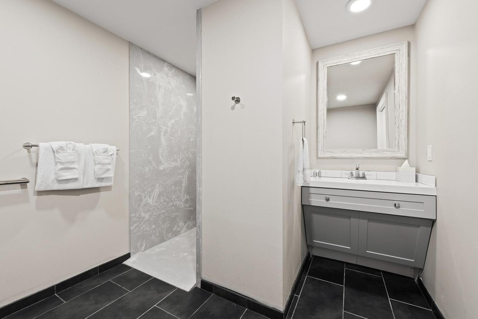 Bywater Suite Hotel photo 69