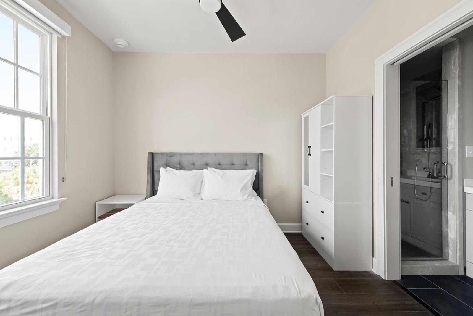 Bywater Suite Hotel photo 73