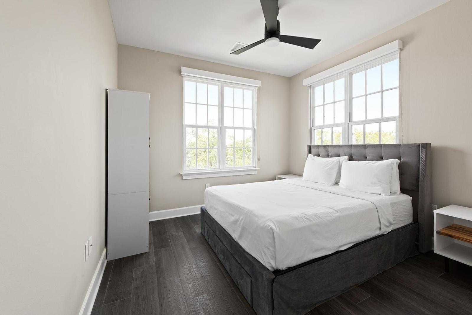 Bywater Suite Hotel photo 80
