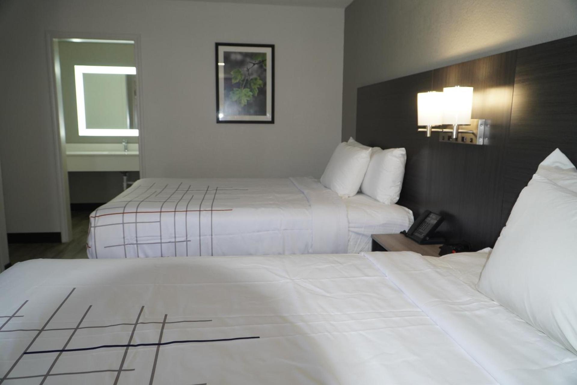 La Quinta Inn by Wyndham Dallas Uptown photo 98