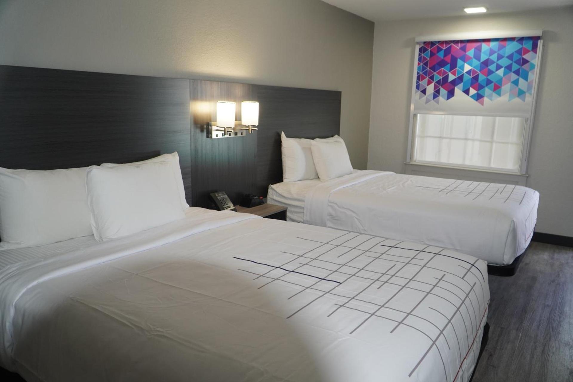 La Quinta Inn by Wyndham Dallas Uptown photo 100