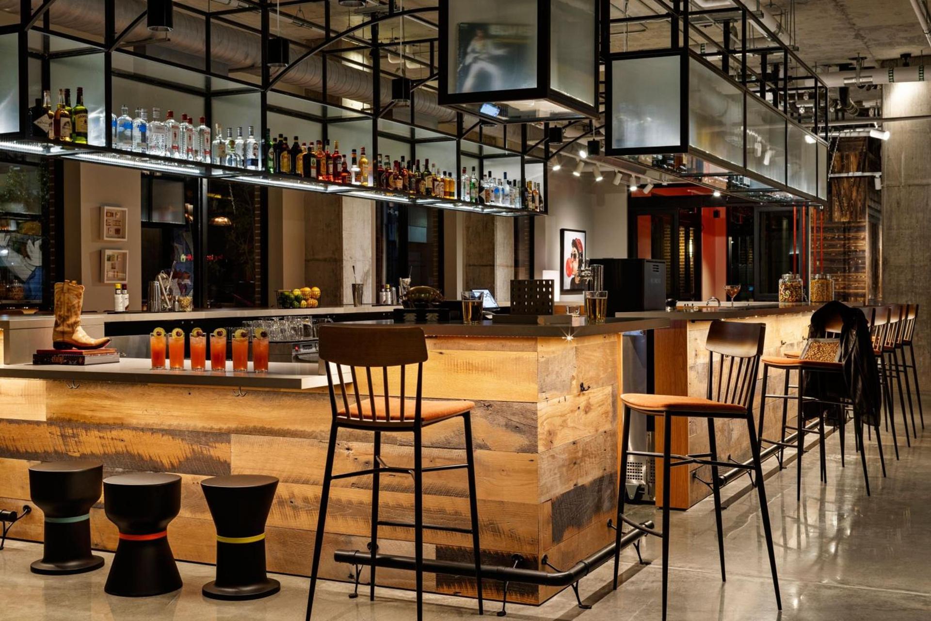 Moxy Omaha Downtown photo 46