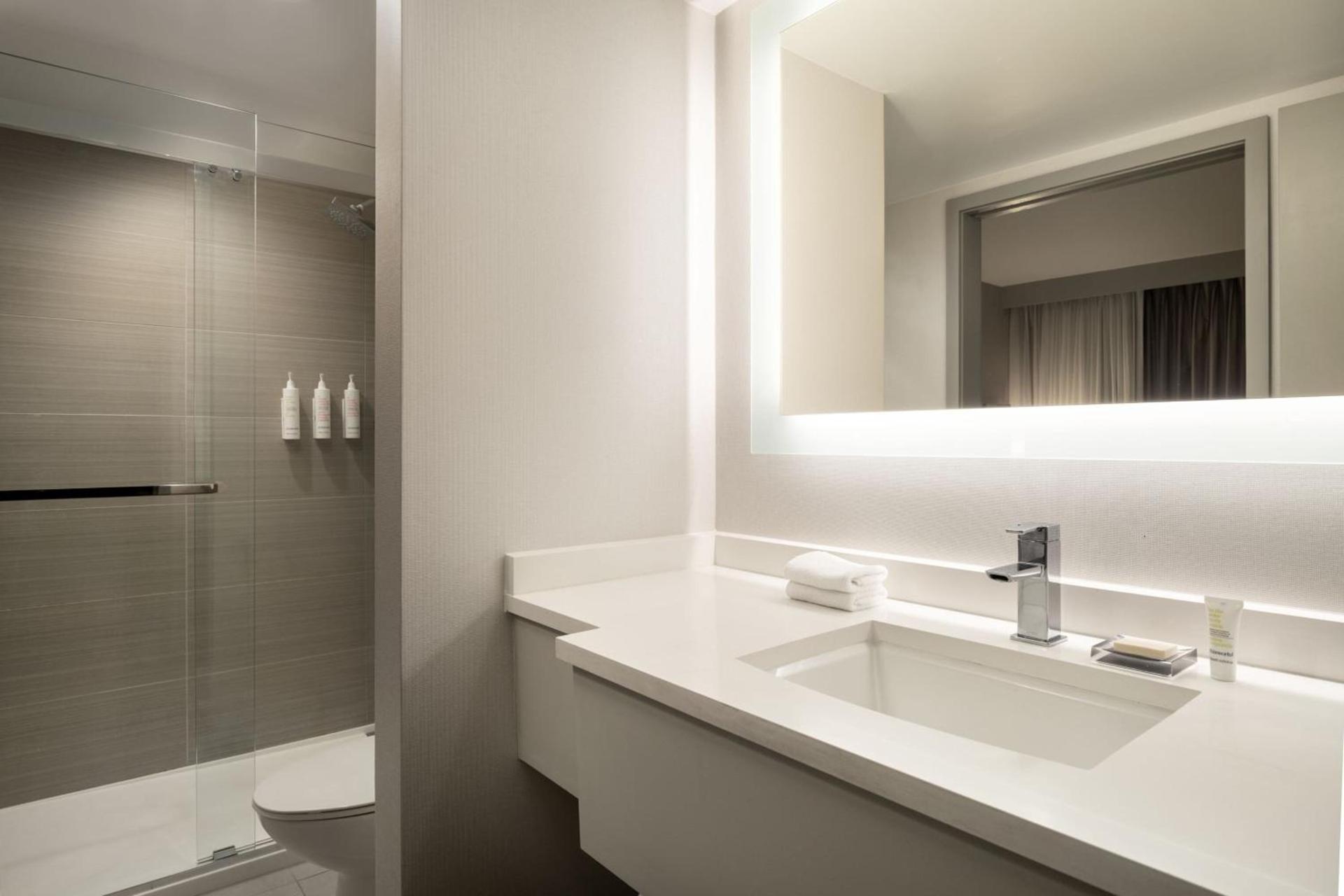 Costa Mesa Marriott photo 30