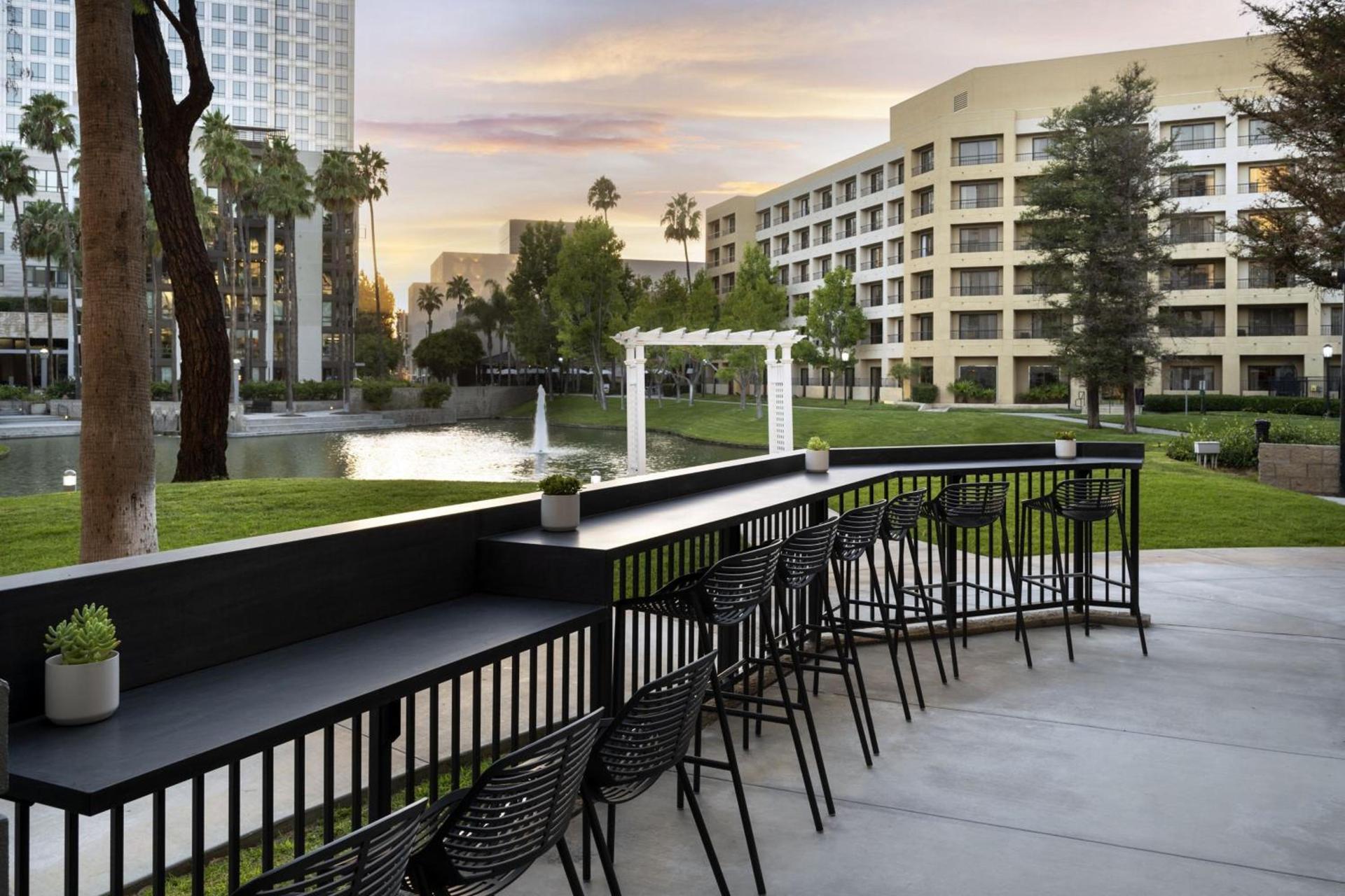 Costa Mesa Marriott photo 35