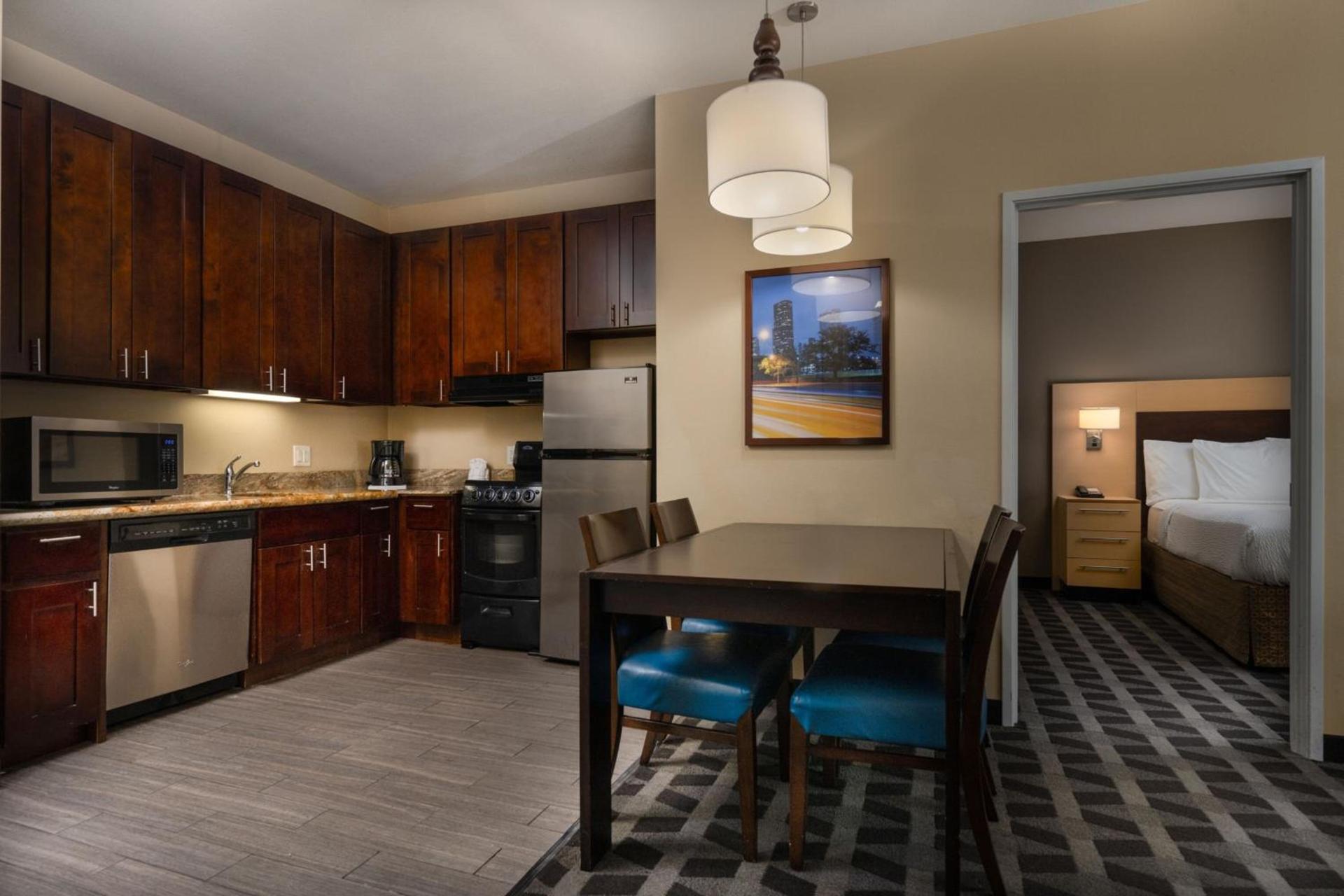 TownePlace Suites by Marriott Houston Westchase photo 6