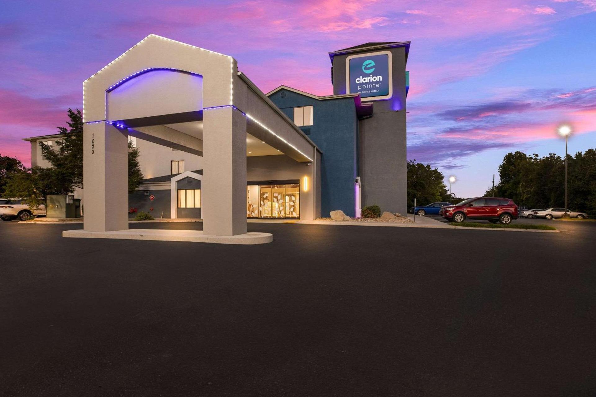 Clarion Pointe Sevierville-Pigeon Forge photo 10