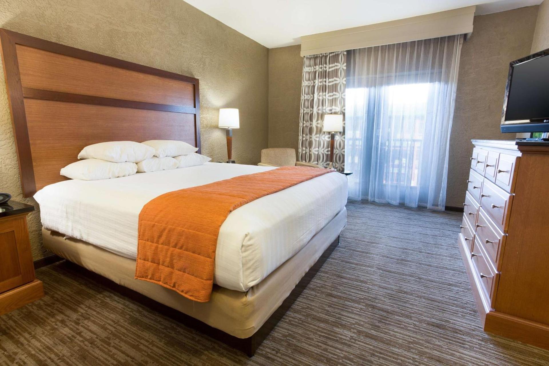 Drury Plaza Hotel Flagstaff photo 8