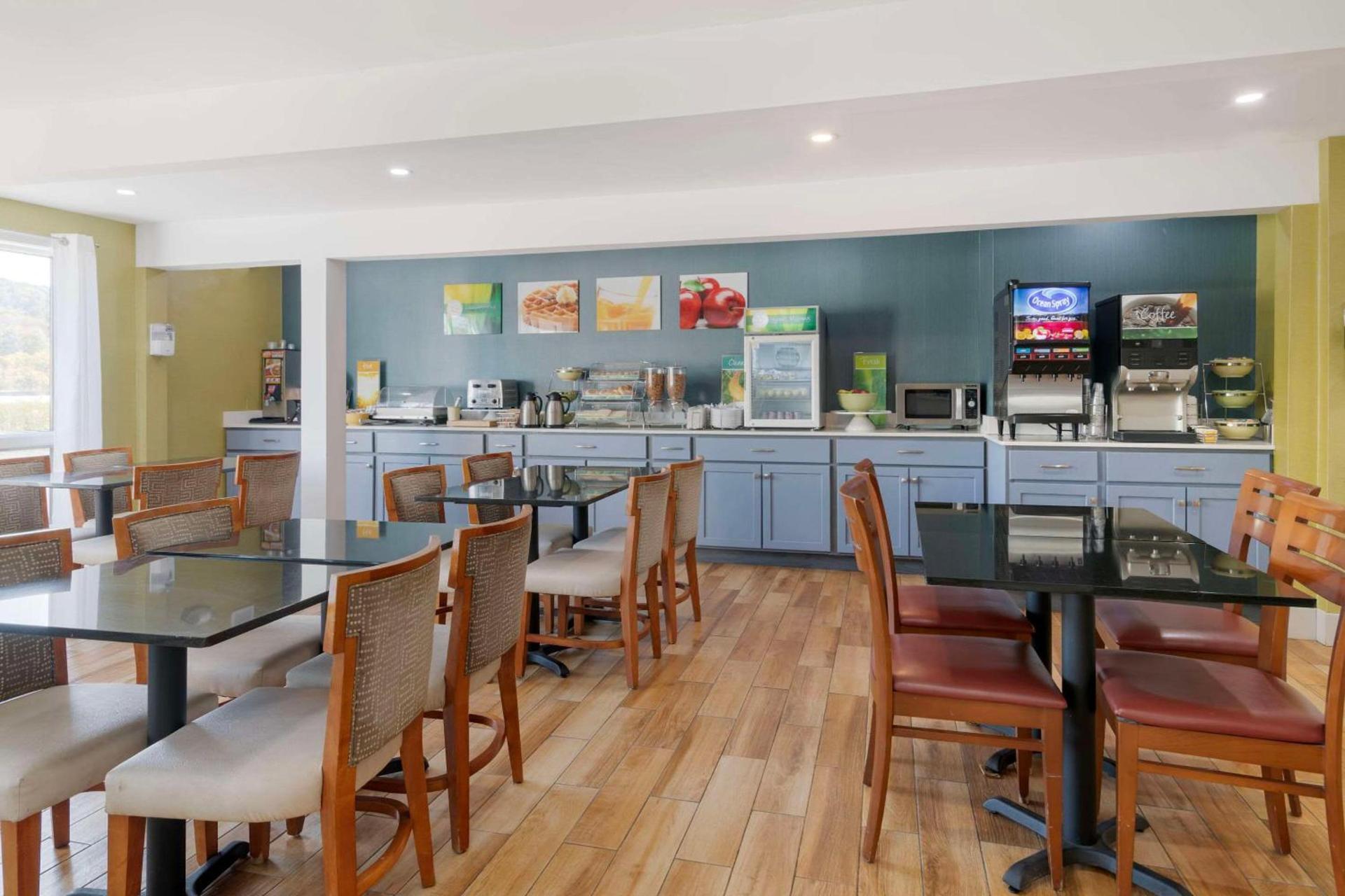 Quality Inn Lebanon - Hanover photo 23
