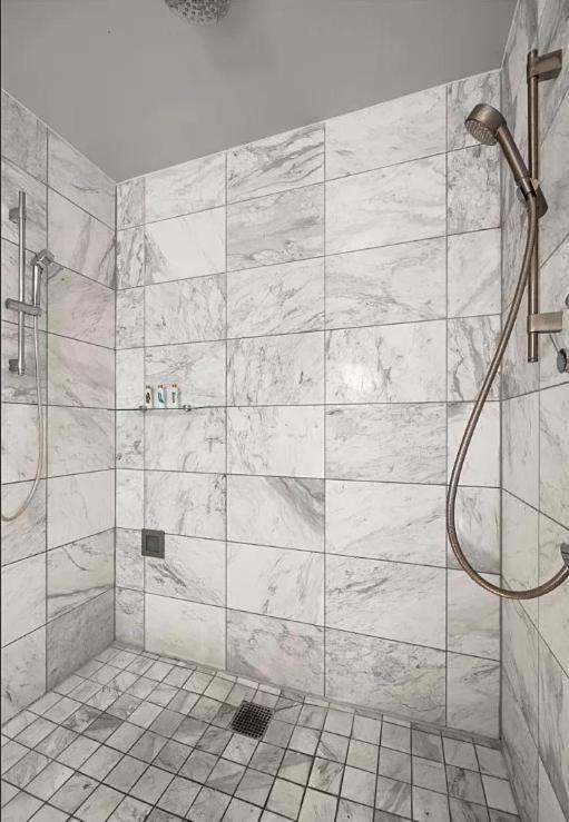 Luxury Hotel Suite With Private Strip View Balcony photo 13