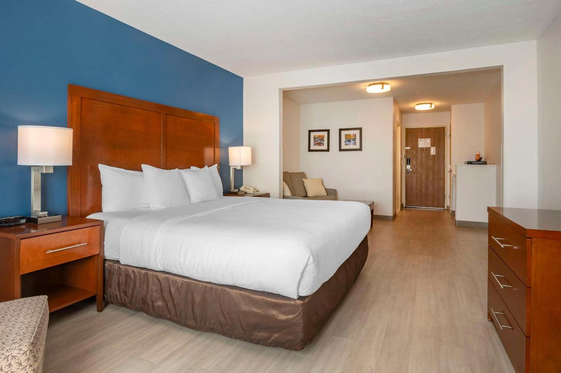 Comfort Inn & Suites Beaver - Interstate 15 North photo 24